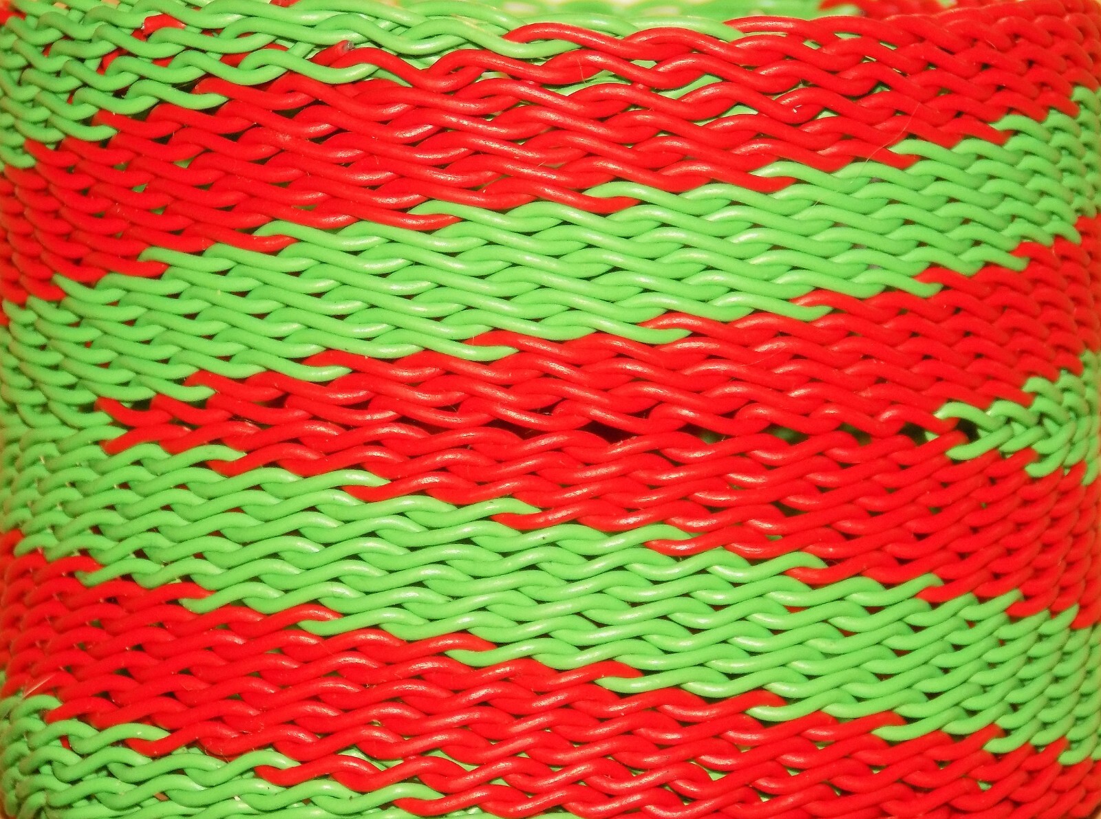 Bangle Fair Trade African Telephone Wire bracelet MEDIUM jbww121