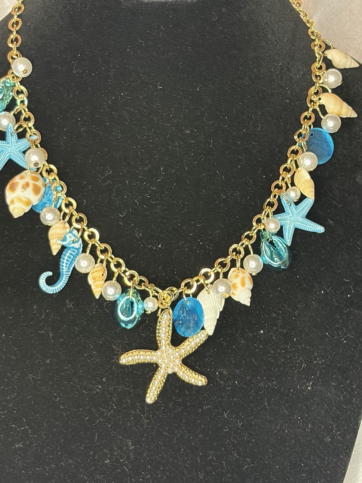 Gold Tone Beach Sea Life Charm Necklace Starfish Shell Pearl Blue Crystal