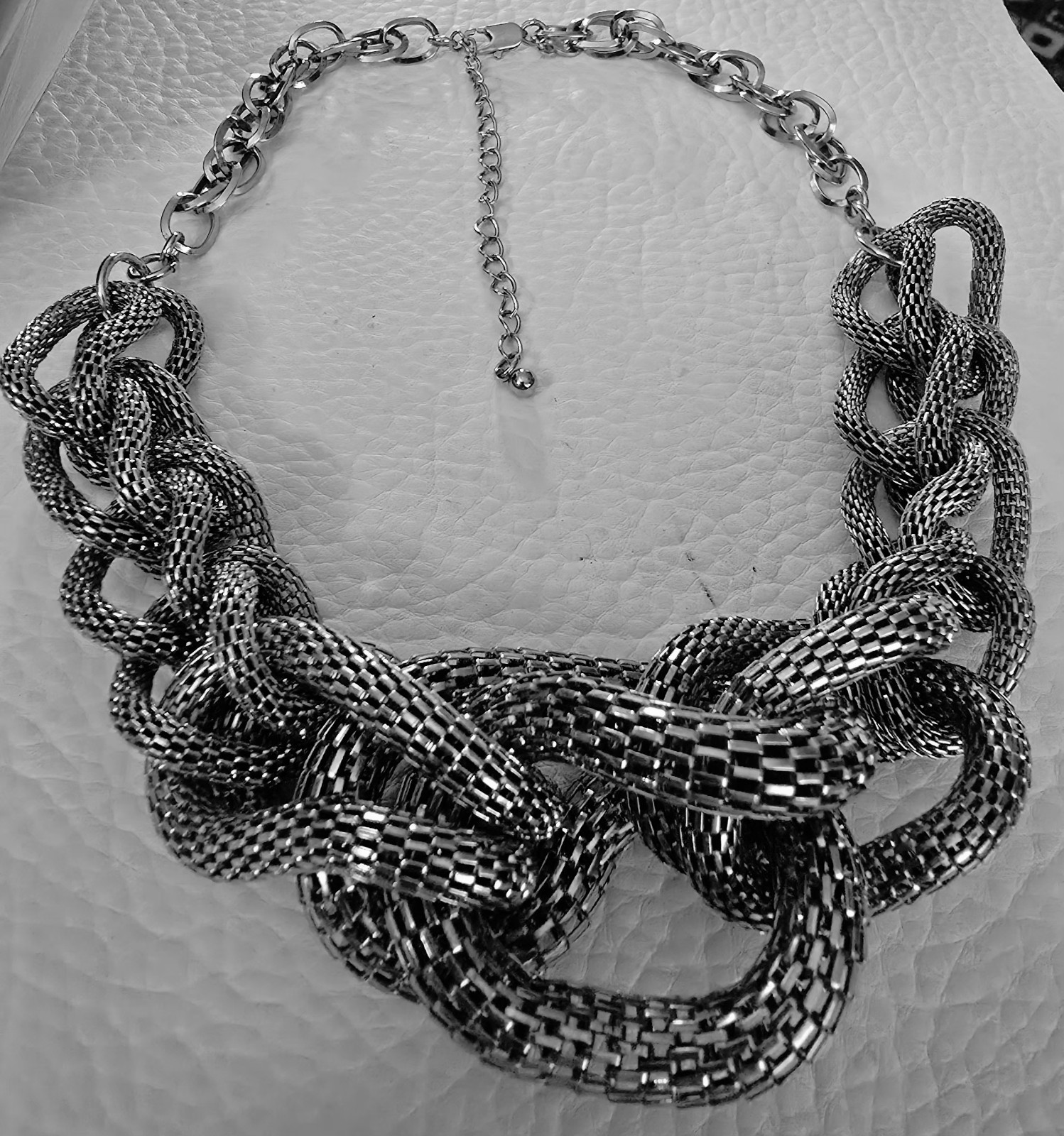 MARKS & SPENCER (MS) STAINLESS STEEL CHUNKY MESH NECKLACE☆16″-19″-EXC☆VINTAGE