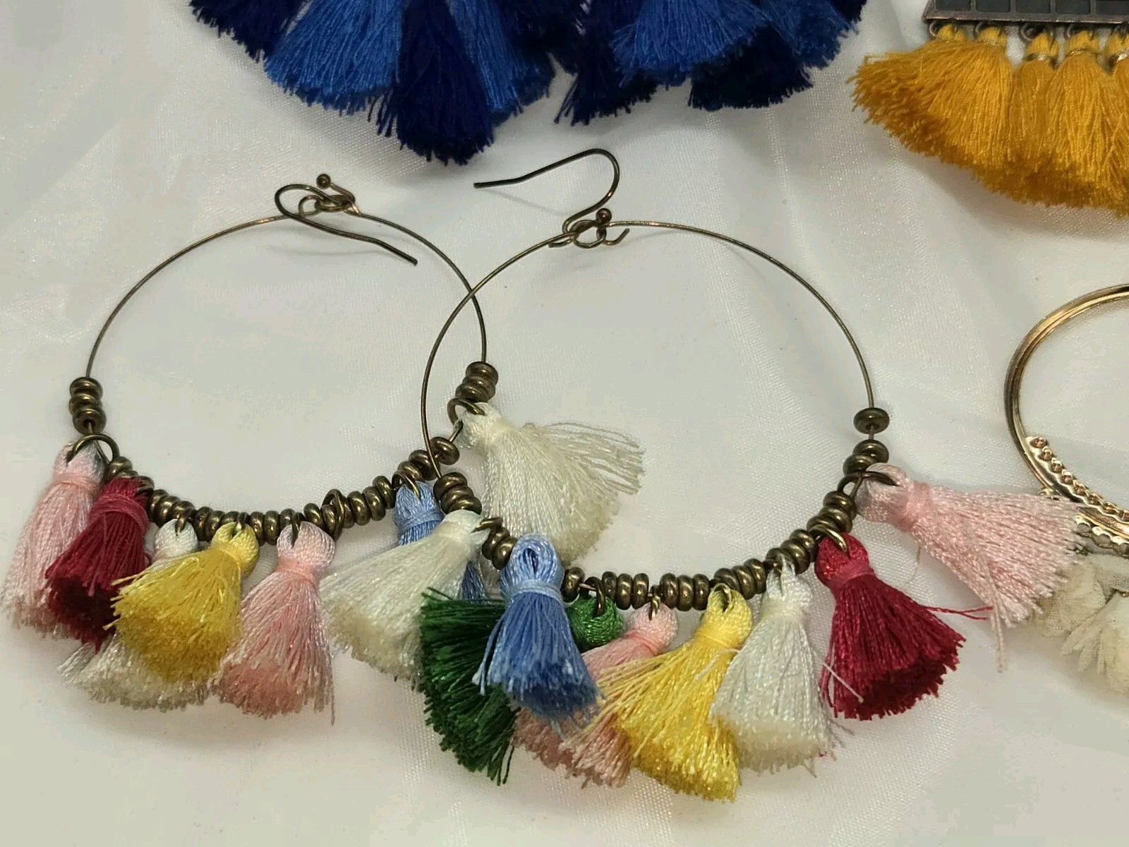 Lot Of Four Pairs Earrings Dangle Style Tassle Multicolor Pierce Multistyle