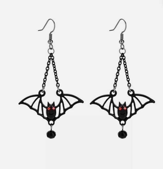 Creative New Gothic Bat Hook Earrings Black Vintage Halloween Jewelry for Women