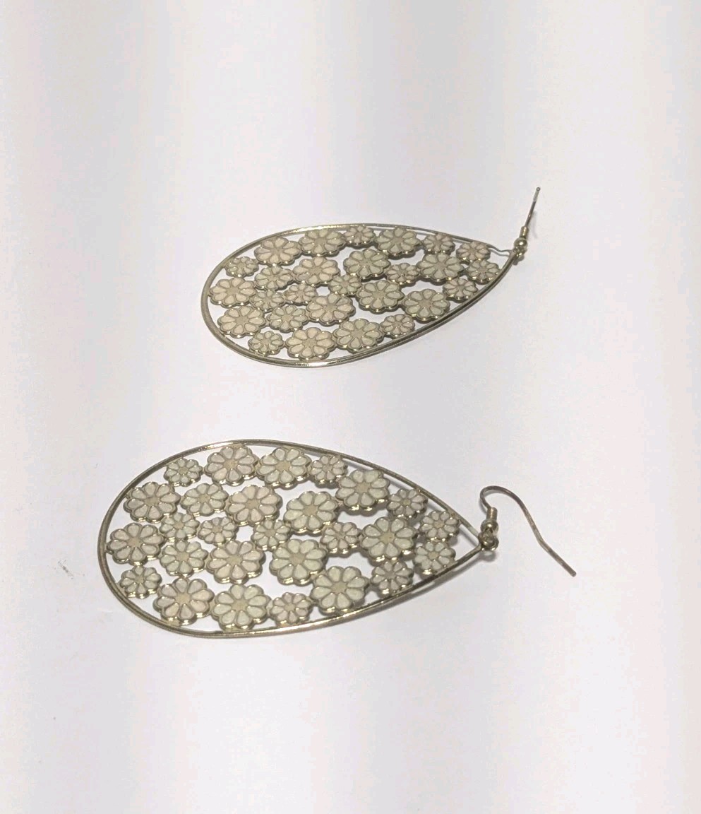 Gold Tone Flower Filigree With White Enamel Inlay Hook Dangle Earrings 2.75″