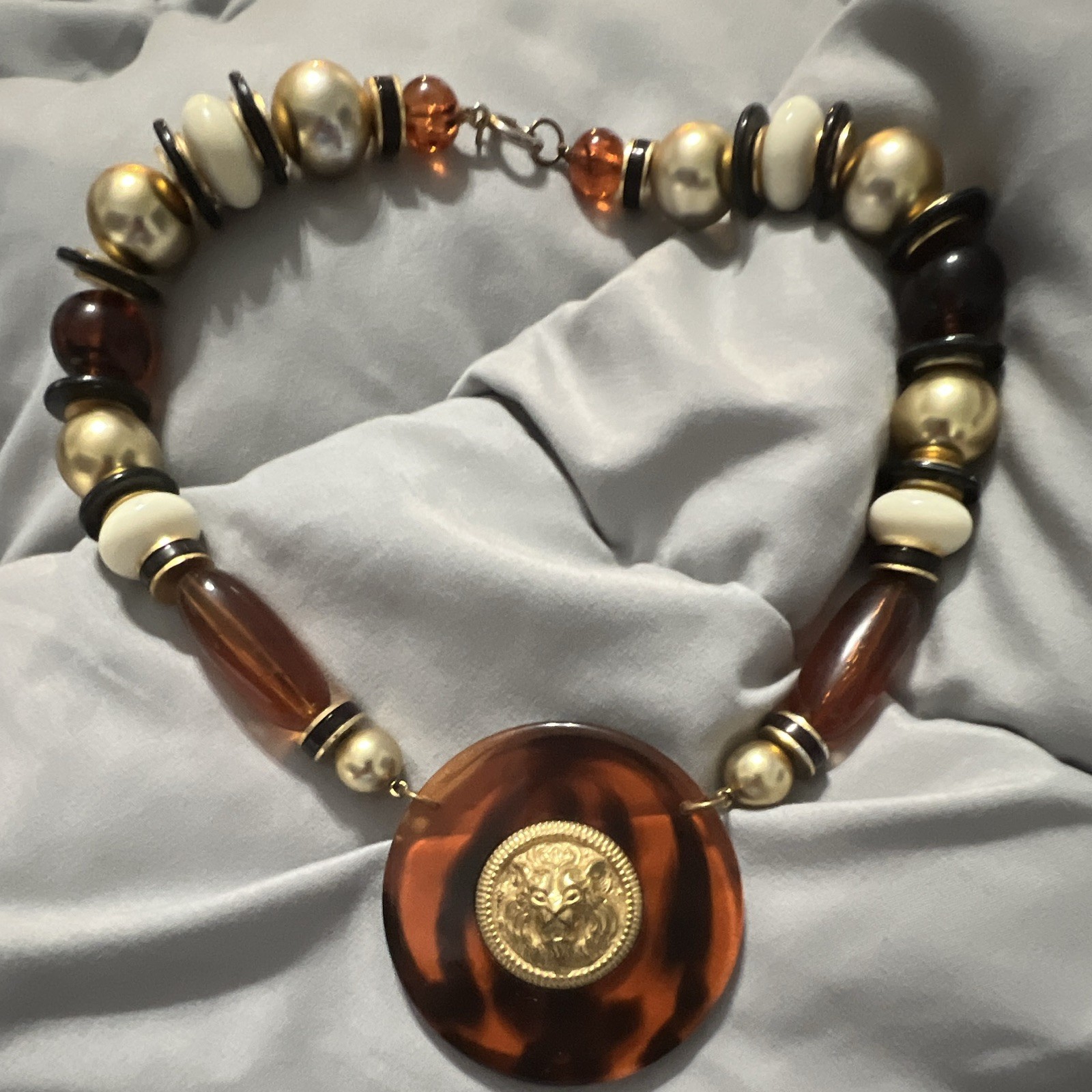 Beaded Statement Necklace Round Brown Pendant Gold-Tone Lion Charm Spring Ring
