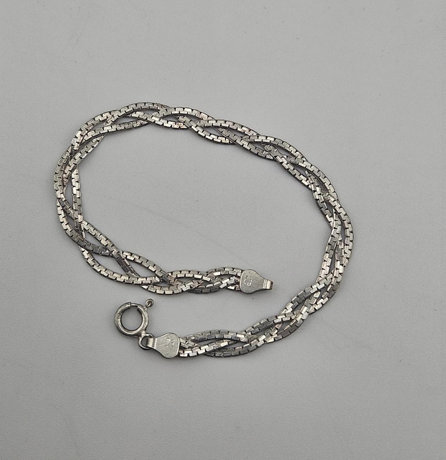 7.5in Sterling Silver 3.2mm Twisted Herringbone Bracelet