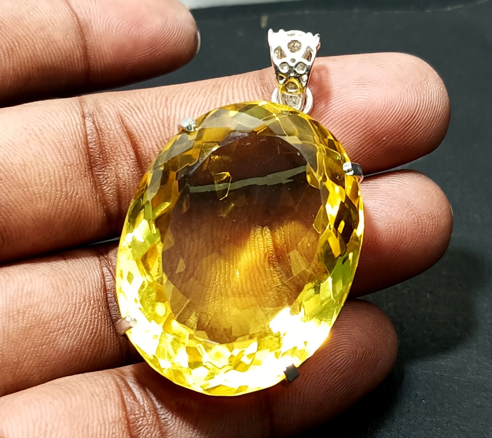 152.00 Ct Certified Natural Topaz 925 Solid Silver Oval Pendant Loose Gemstone