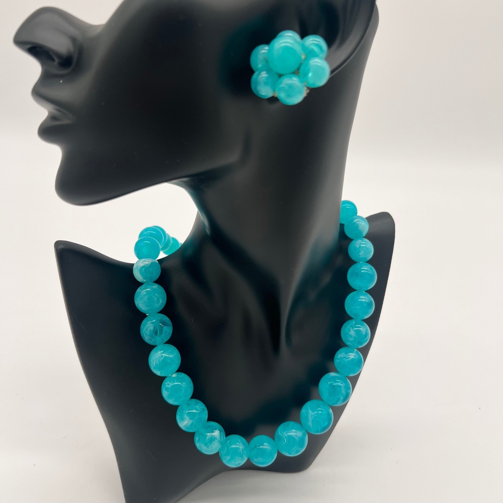 Vintage Teal Marbled Lucite Bead Necklace & Clip-On Earrings Set