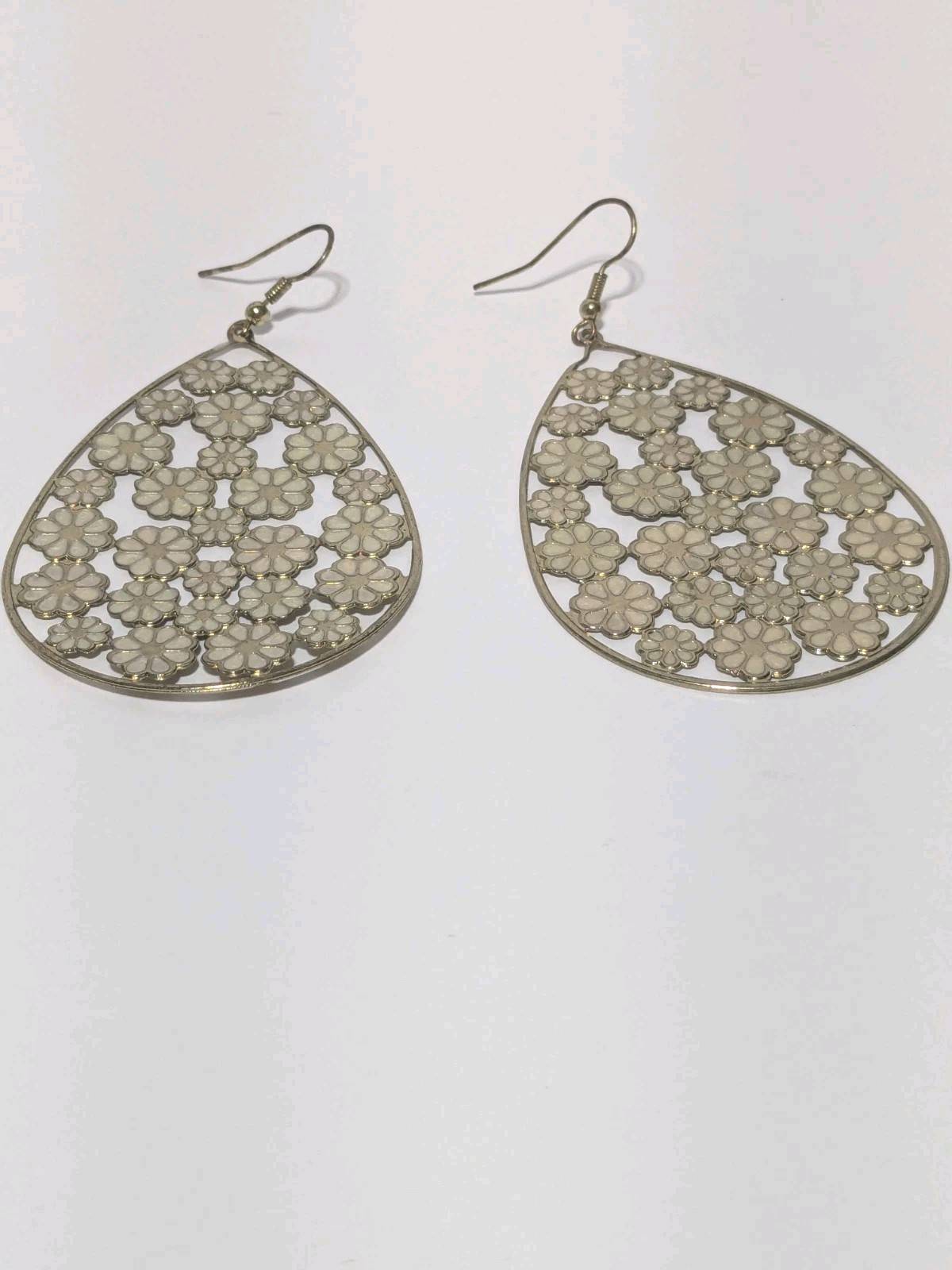 Gold Tone Flower Filigree With White Enamel Inlay Hook Dangle Earrings 2.75″