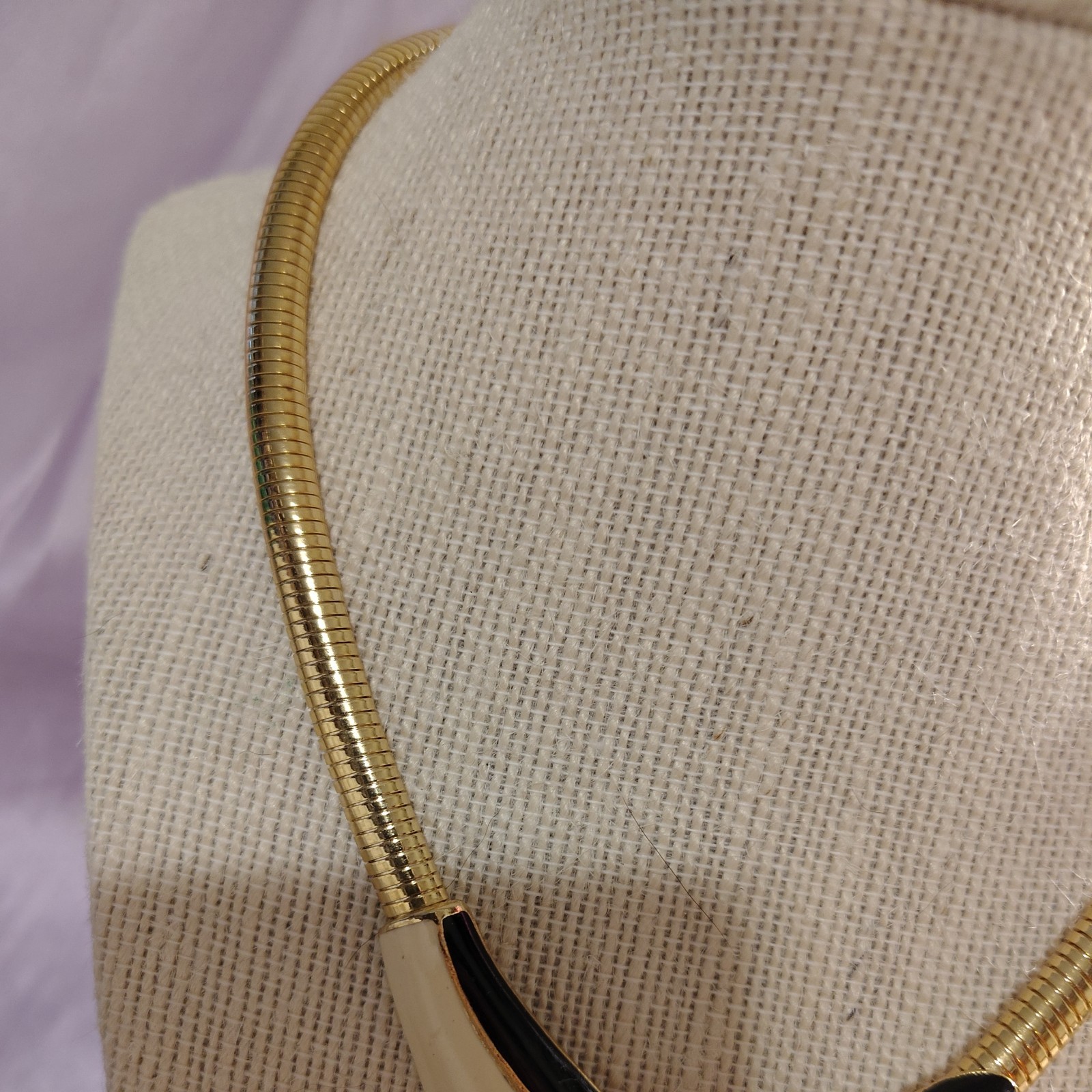 Vintage 80’s Black Gold Bib Necklace enamel