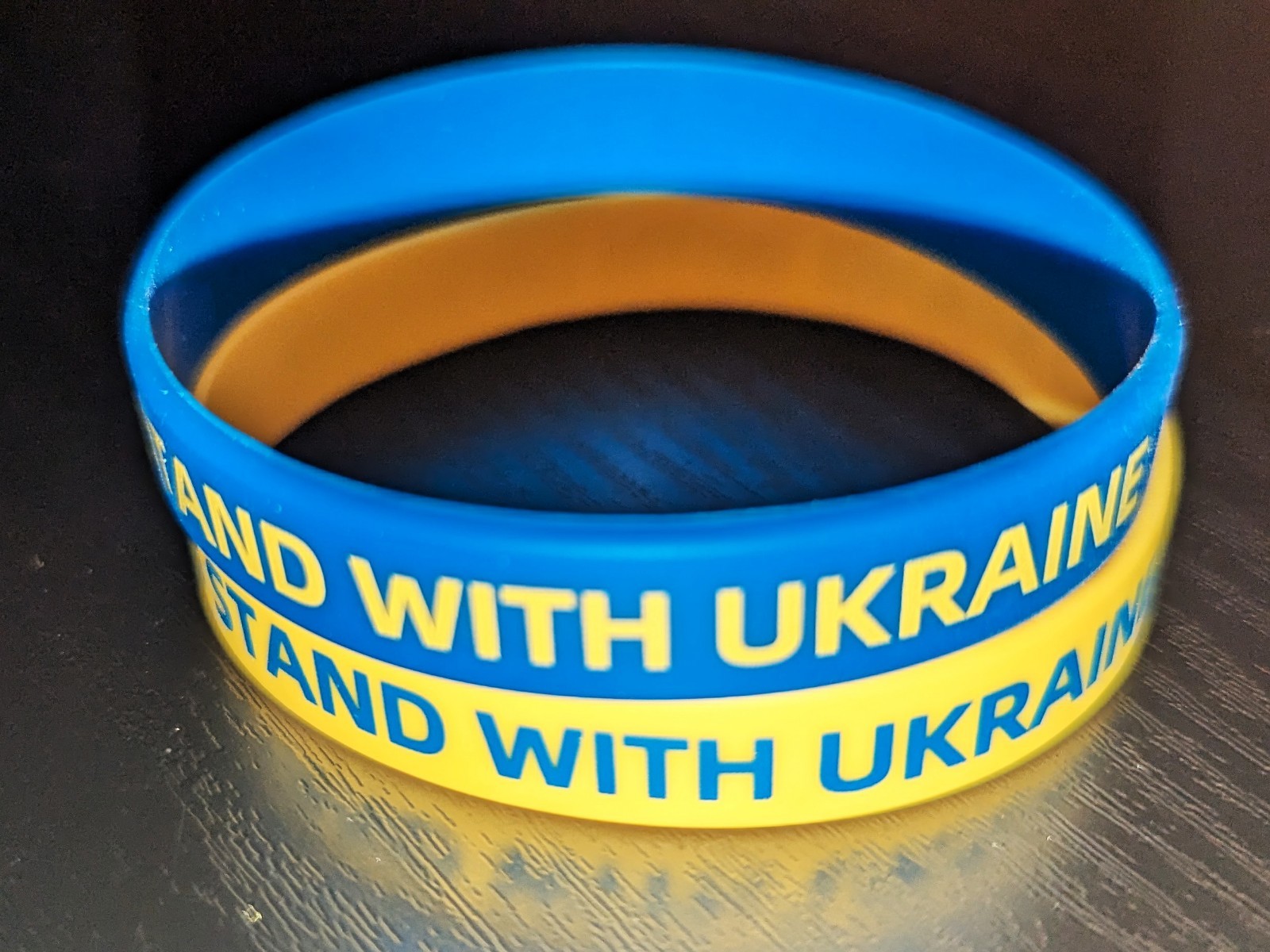 I STAND WITH UKRAINE Silicone Wrist Band Bracelet Wristband Set of 2 BLUE YELLOW