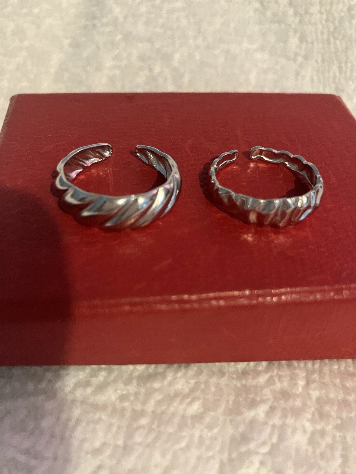 NEW STAINLESS STEEL Adjustable open back 2 Minimalist rings