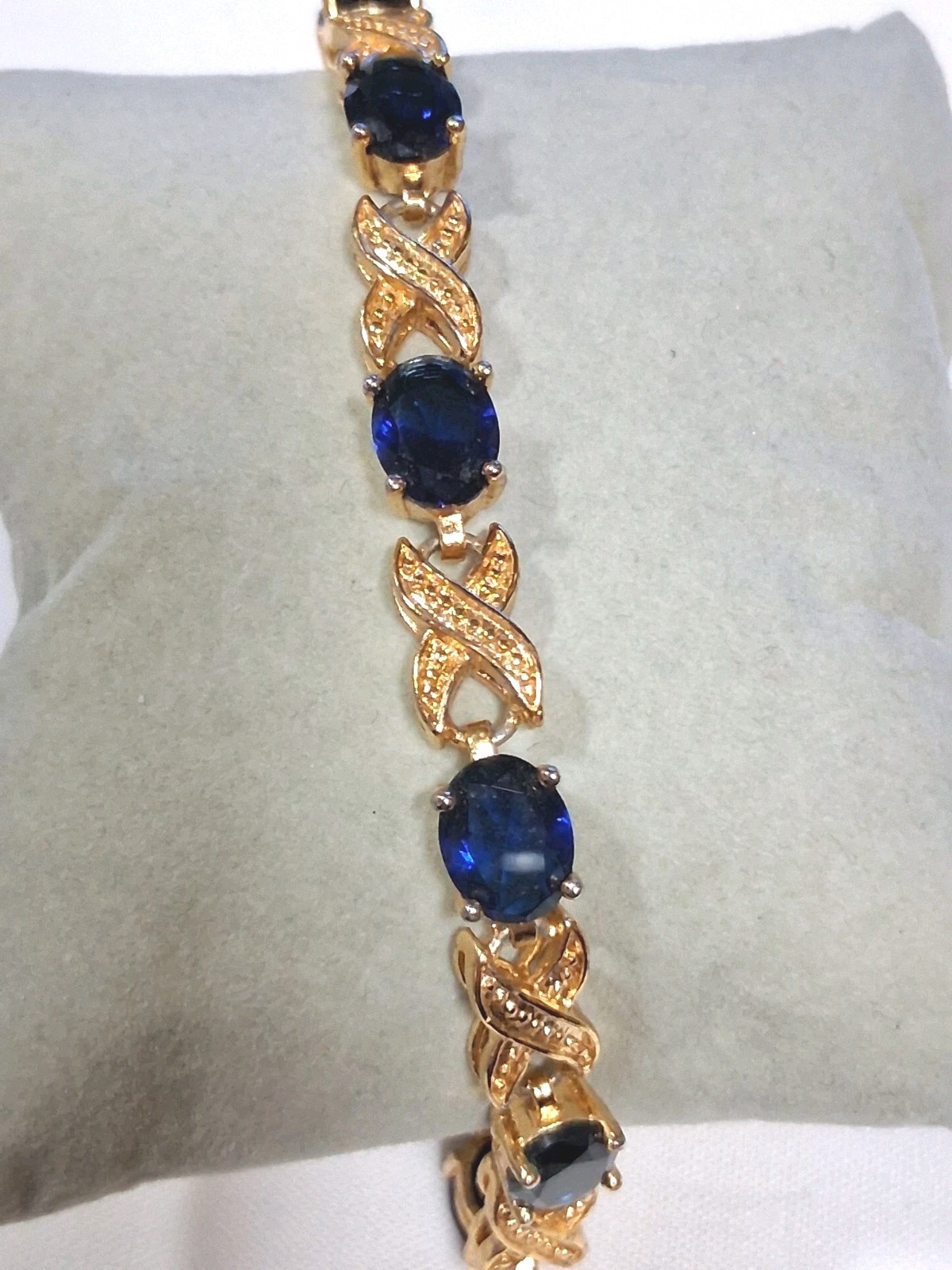 Blue Glass Tennis Bracelet Goldtone Vintage Simulated Saphire Rhinestones