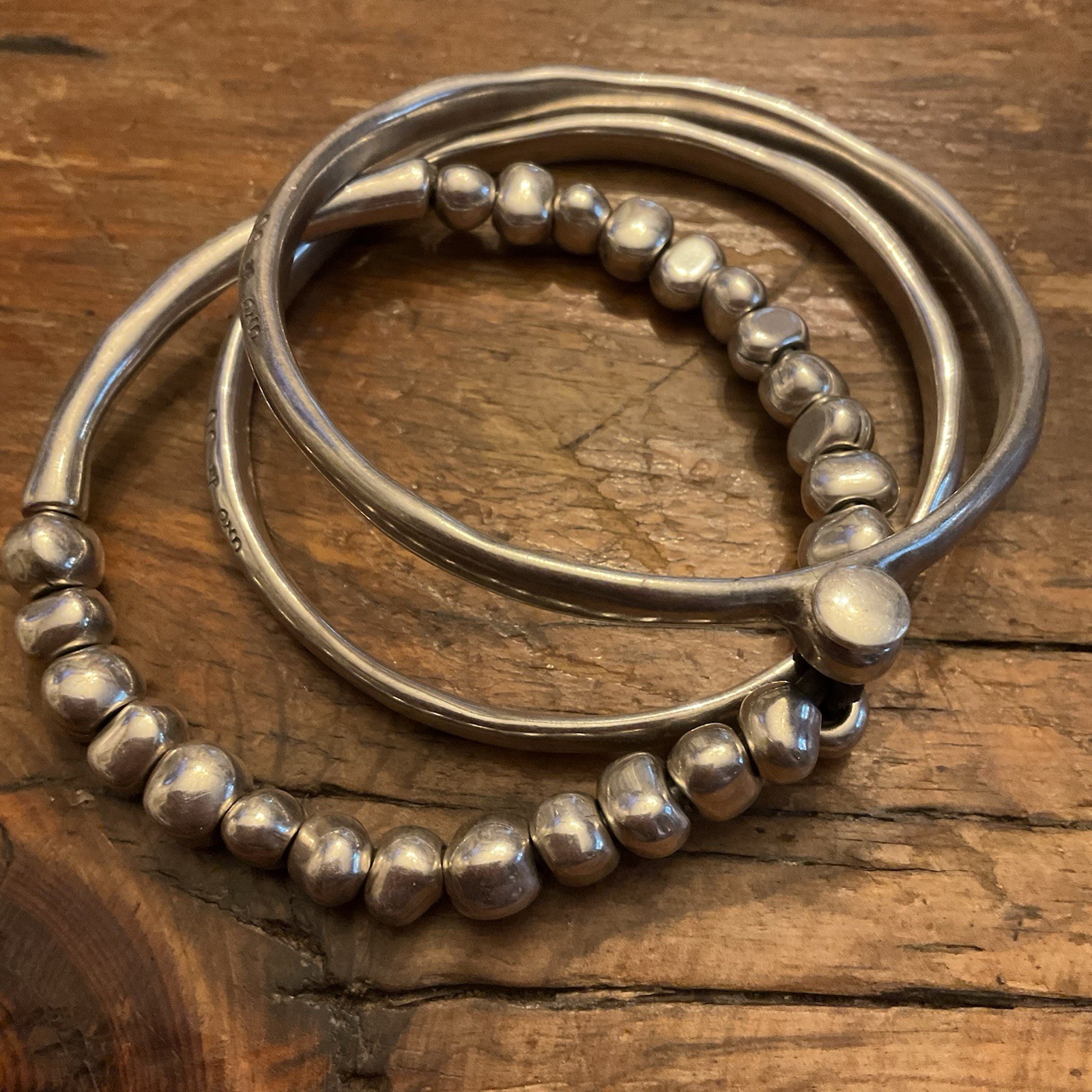 Awesome Vintage Signed Uno de 50 Triple Bangle Silver Tone Bracelet