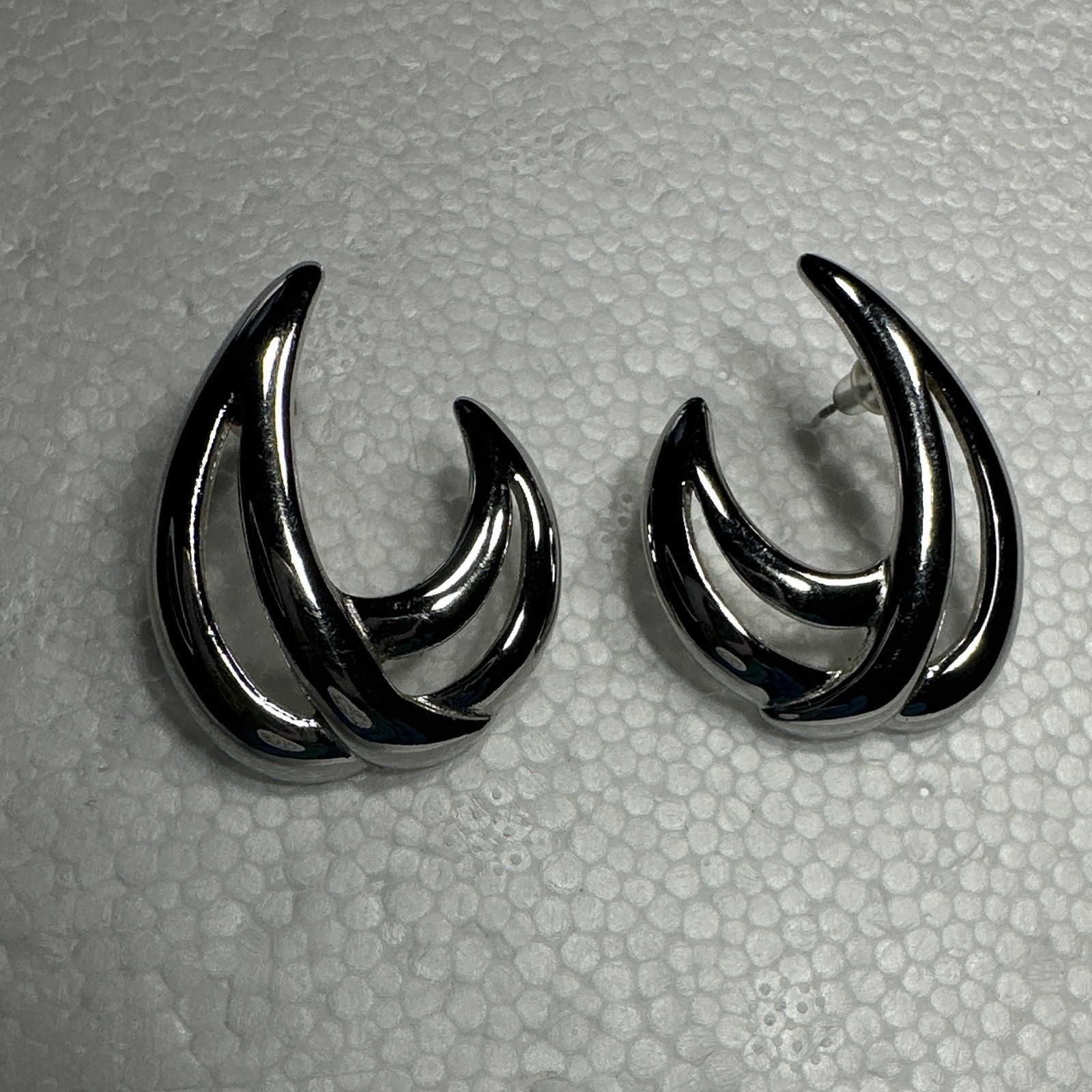 Napier Silver Tone Signed Crescent Swirl Stud Earrings No Stone Butterfly