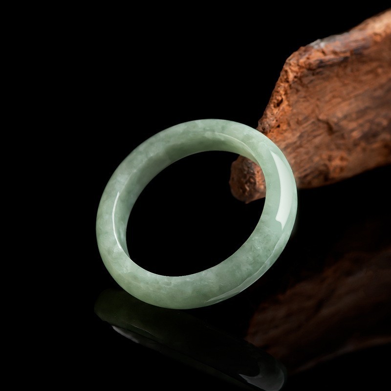 A Grade Natural Bean Type Jade Ring Fashion Accessory With Authentic Certificate