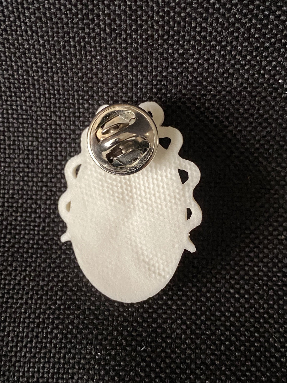 Lamb Sheep Porcelain Pin & Margaret Furlong 2000 Collector Check List!