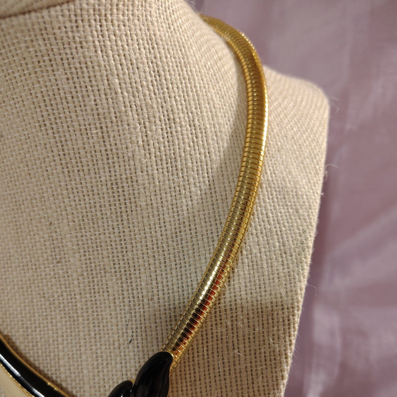 Vintage 80’s Black Gold Bib Necklace enamel