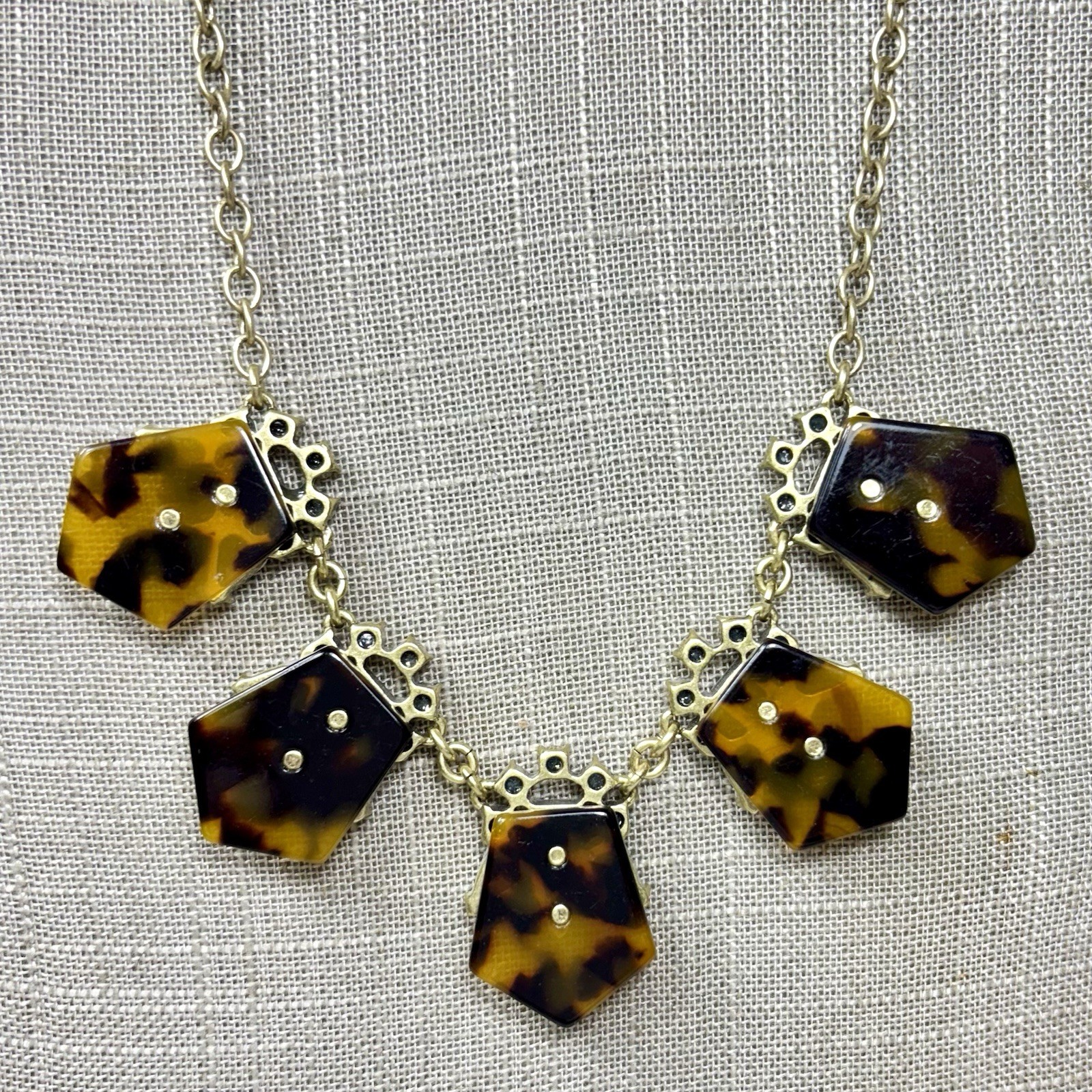 J.Crew Faux Tortoise Shell Brown Acrylic Gold Tone Rhinestone 18″-20″ Necklace
