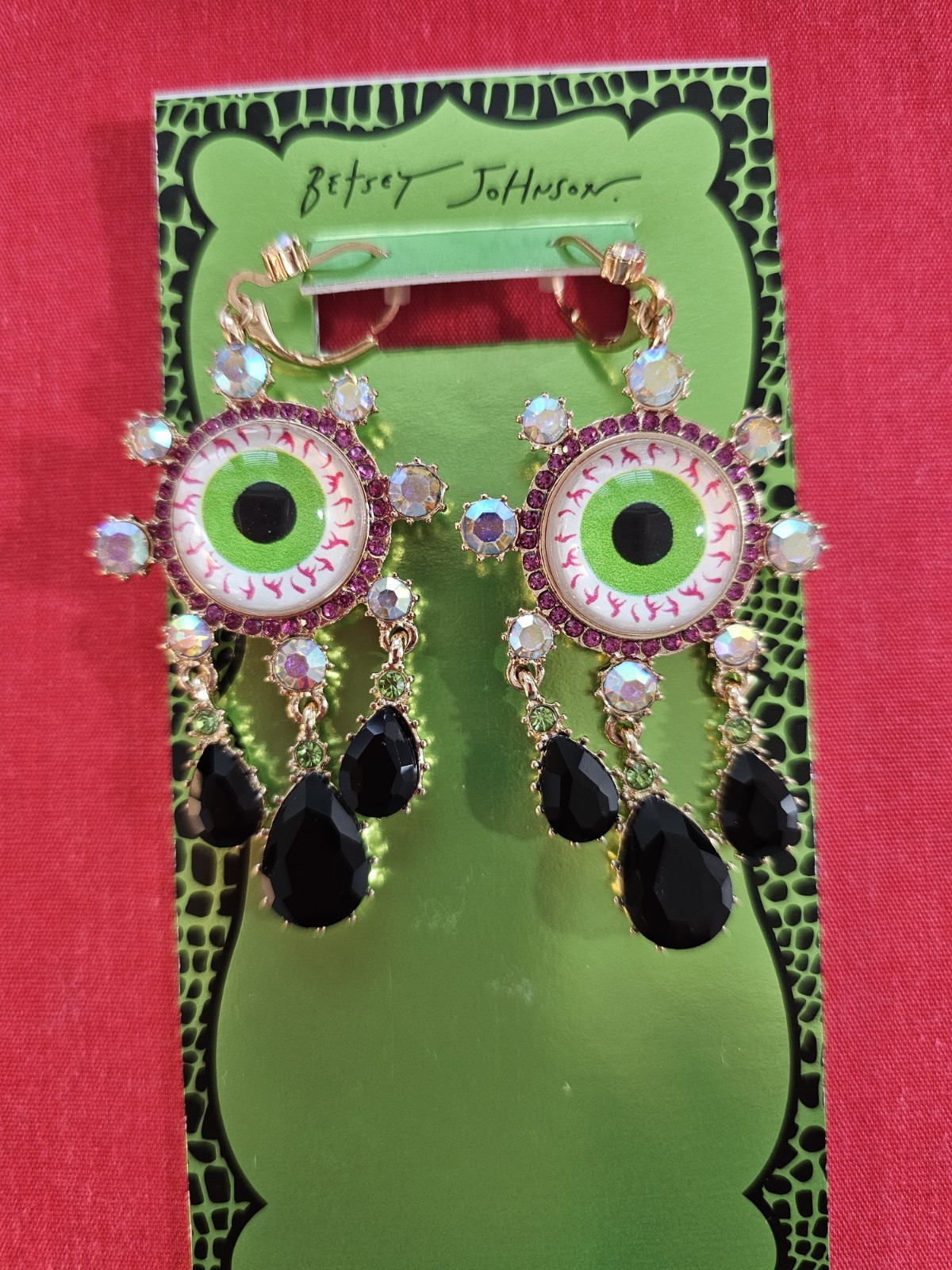 Betsey Johnson earrings eyeballs Halloween chandelier pink black Drops Big NWT
