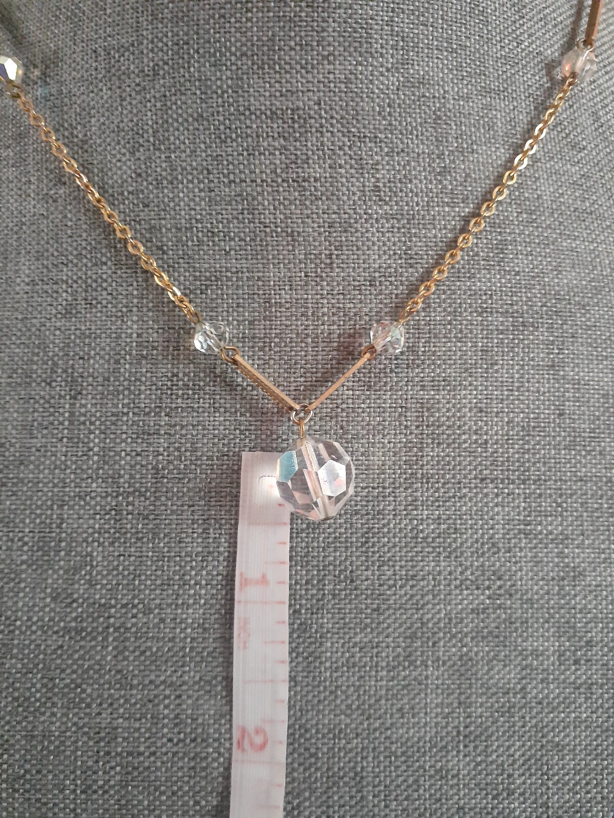 Vintage Crystal Fauceted pendant Y Drop Gold Tone Station Necklace
