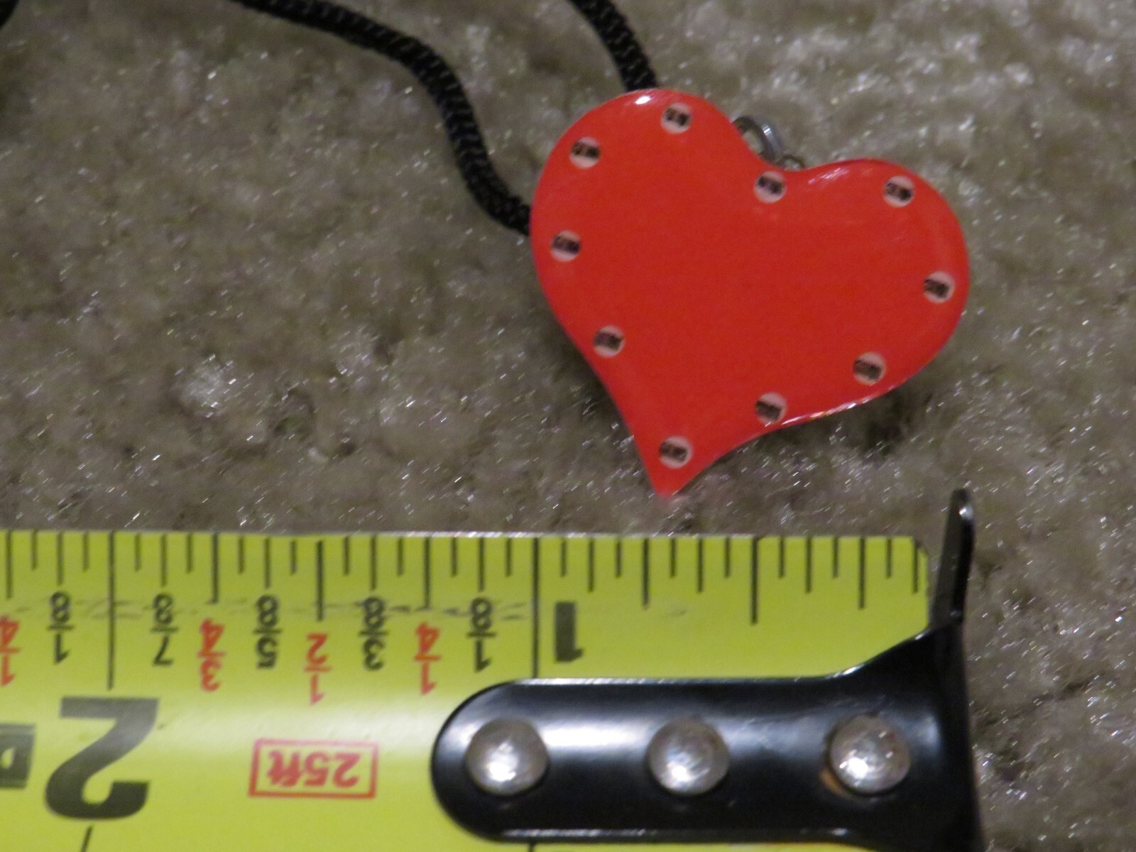 QTY 20 Heart Battery Flashing Red Light charm Necklace club Rave Party Favor LED