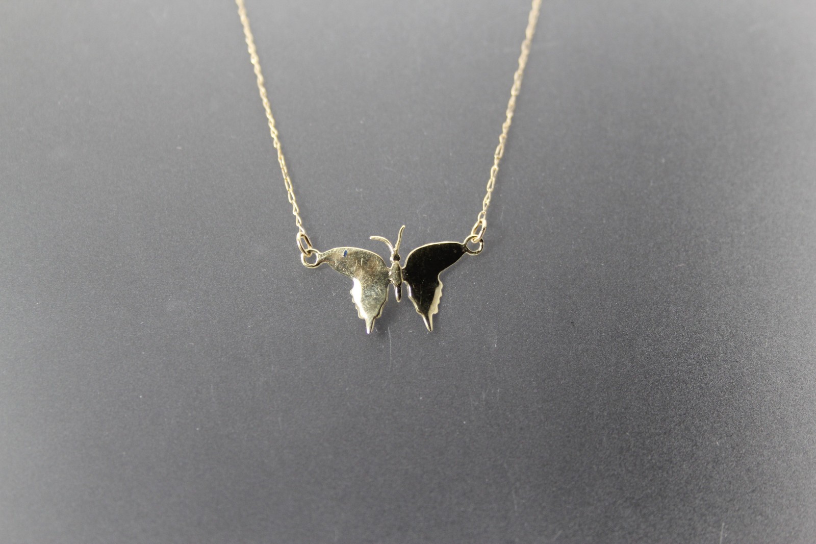 14k Yellow Gold Delicate Blue Butterfly 17″ Necklace 1.2 Grams (NEC6010)