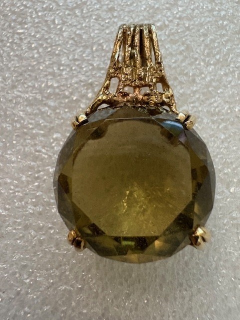 Antique Citrine Stone with Gold Tone 4 3/4″ Chocker