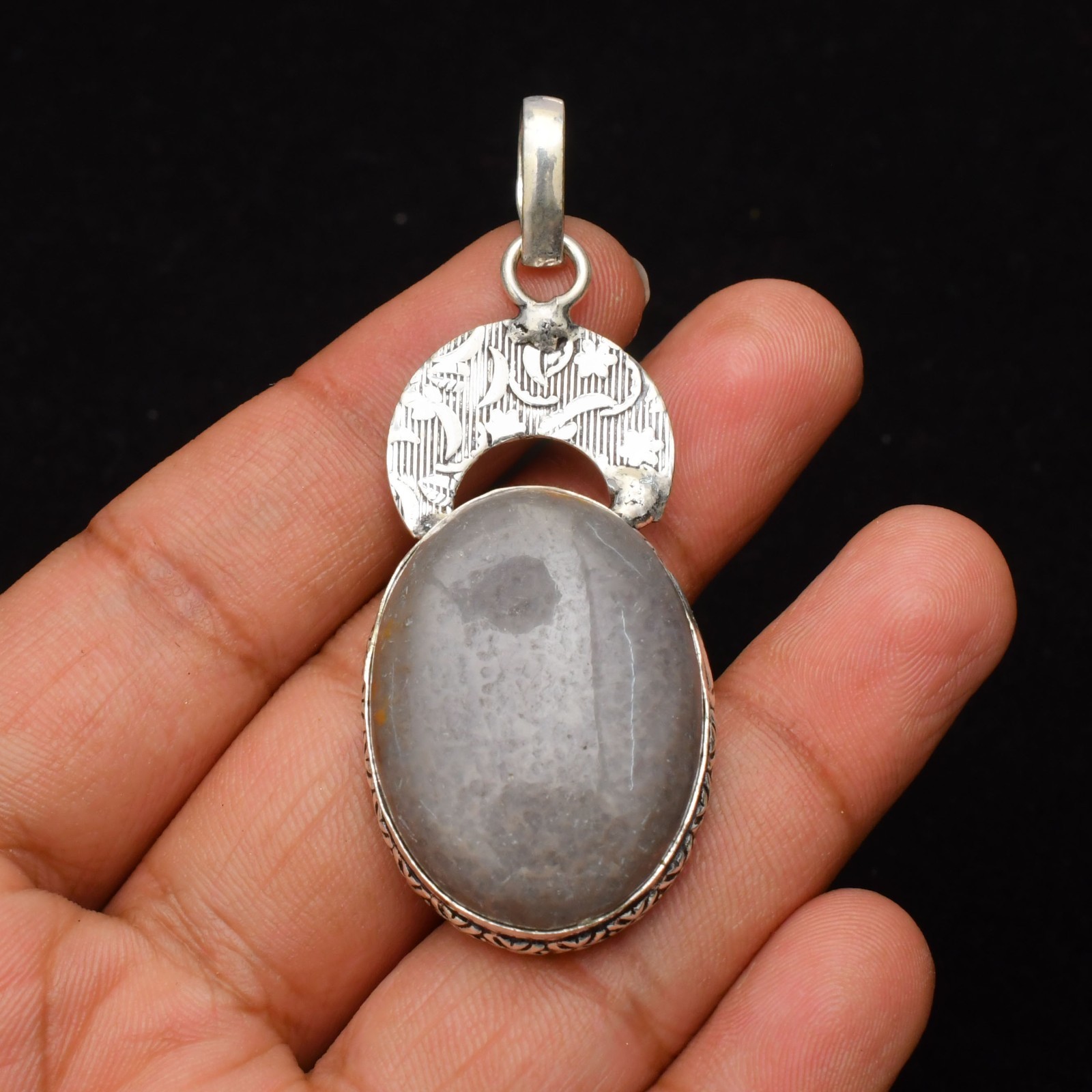 Gray Agate Gemstone 925 Sterling Silver Jewelry Pendant 2.44″