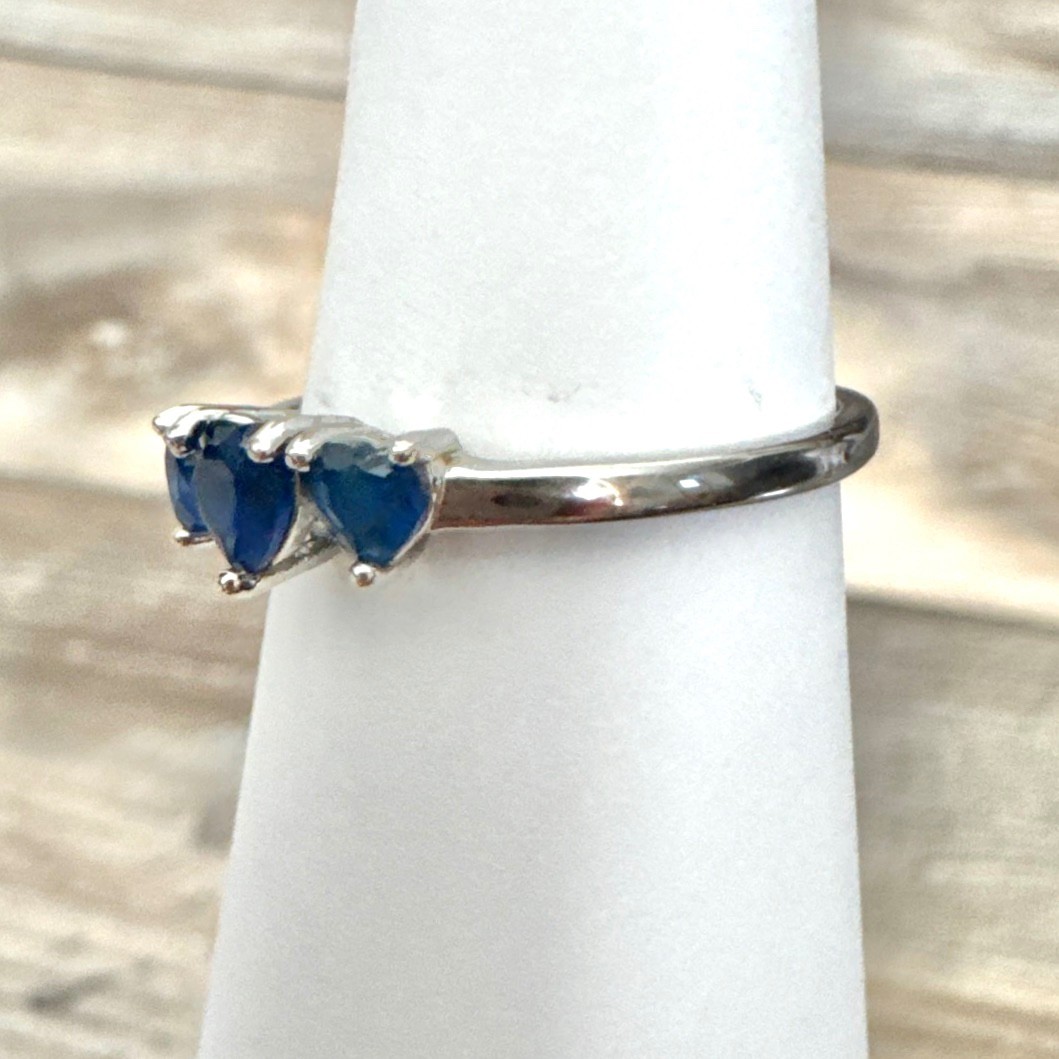 Triple Faceted Blue Heart Statement Ring Silver Tone Non Magnetic Untested