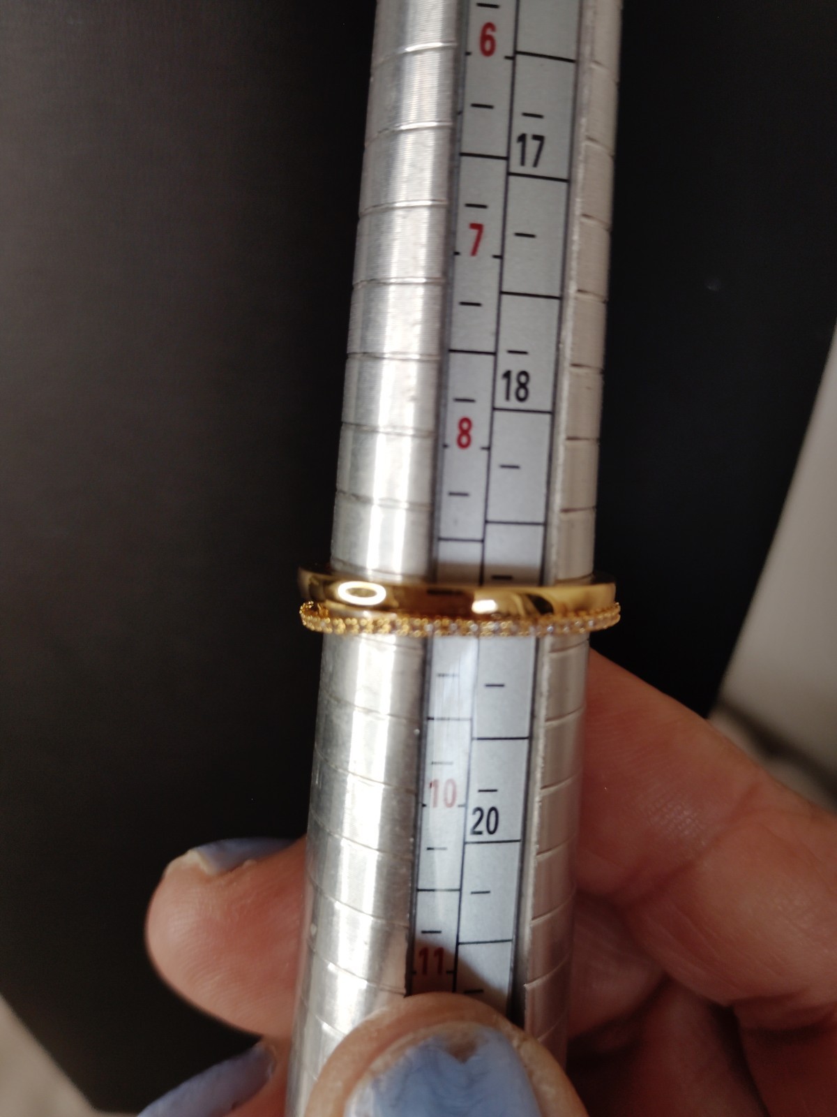 Gold Tone Band Style Ring Size 8 Classic Band Design