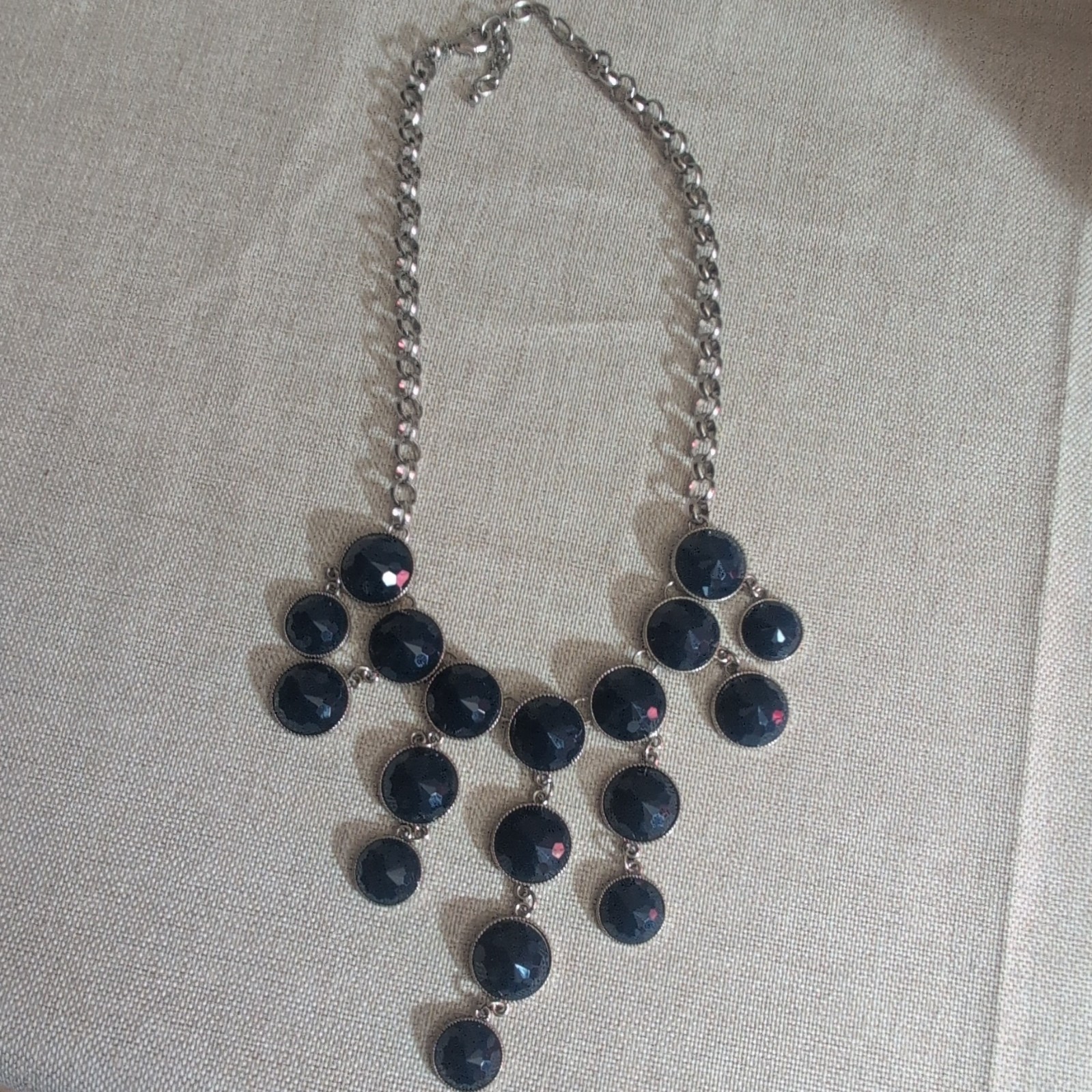 Silver Tone Black Round Bezel Pendant Necklace Cable Chain Lobster 18 in