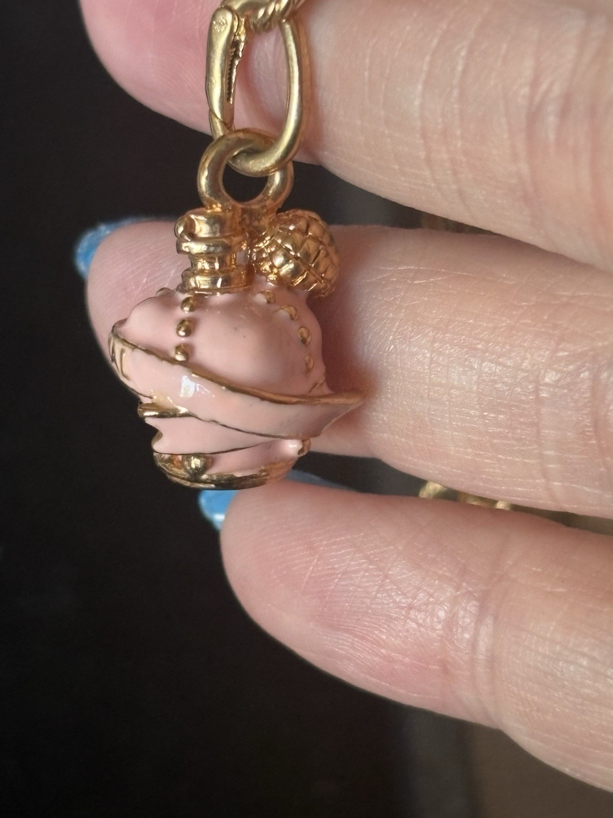8” Gold Toned MK Bracelet With A Perfume Bottle Charm Reads Scentsational (11)