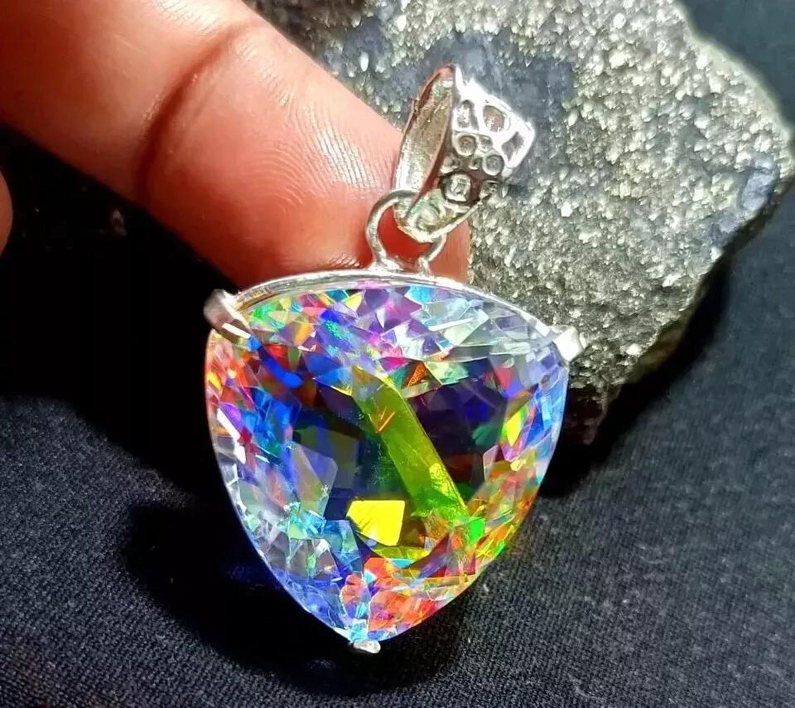 Natural Trillion Mystic Topaz 100 Ct+ 925 Solid Silver Rainbow Pendant Gemstone