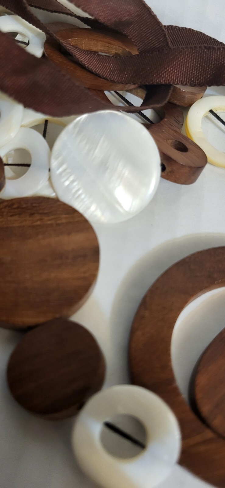 Layered Wooden & MOP Round CIRCLE BROWN /CREAM Necklace