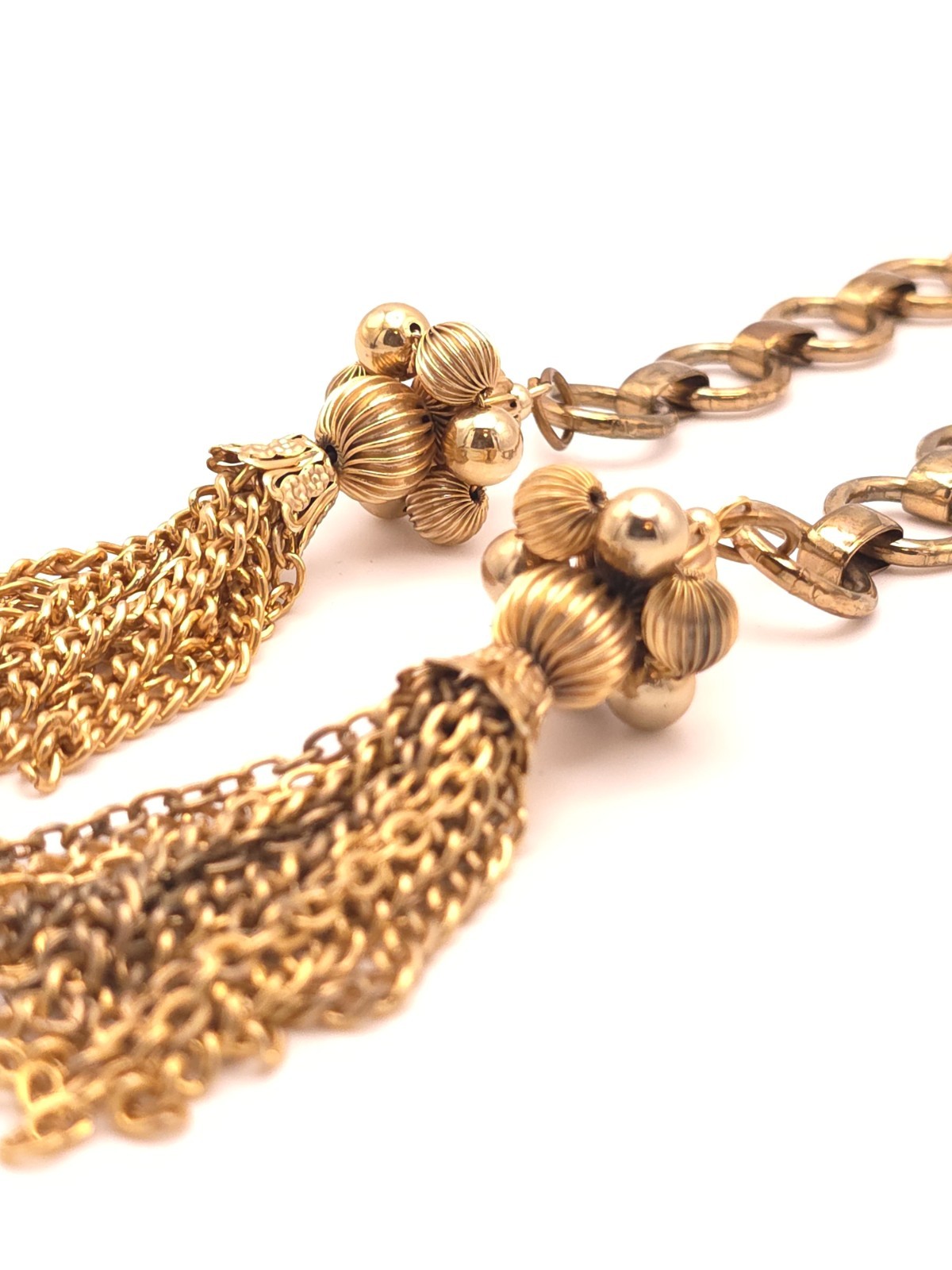 Vintage Gold Tone Link Chain Lariat Tassel Pendant Short