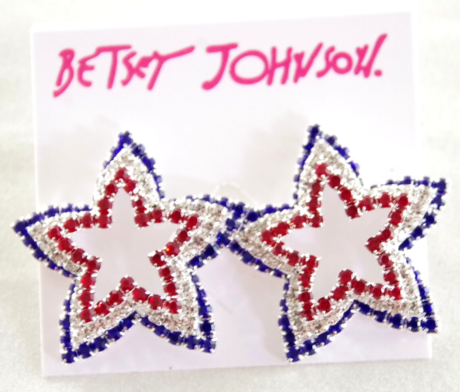 Prong-Set Rhinestones! 1.25″ NEW BETSEY JOHNSON PATRIOTIC TIERED STAR EARRINGS