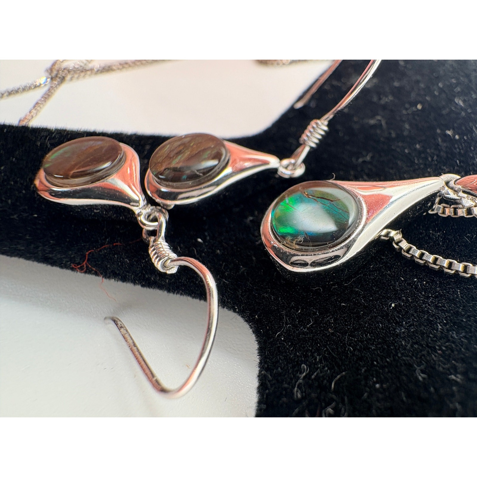 Sterling Silver Ammolite 18″ Necklace Dangle Earring Set