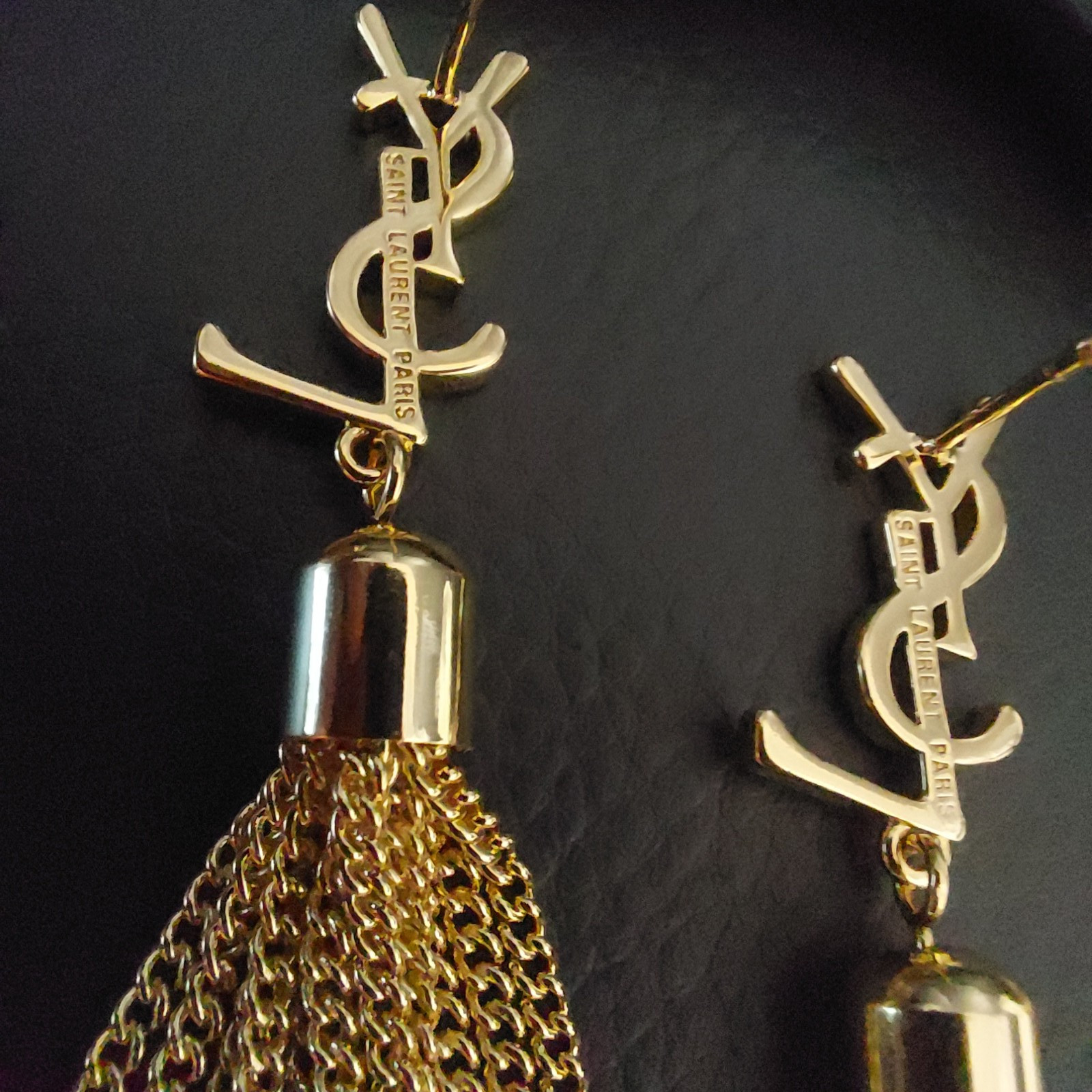 Auth. YVES SAINT LAURENT YSL Stud LOGO Chain Tassle Dangle EARRINGS Gold Tone