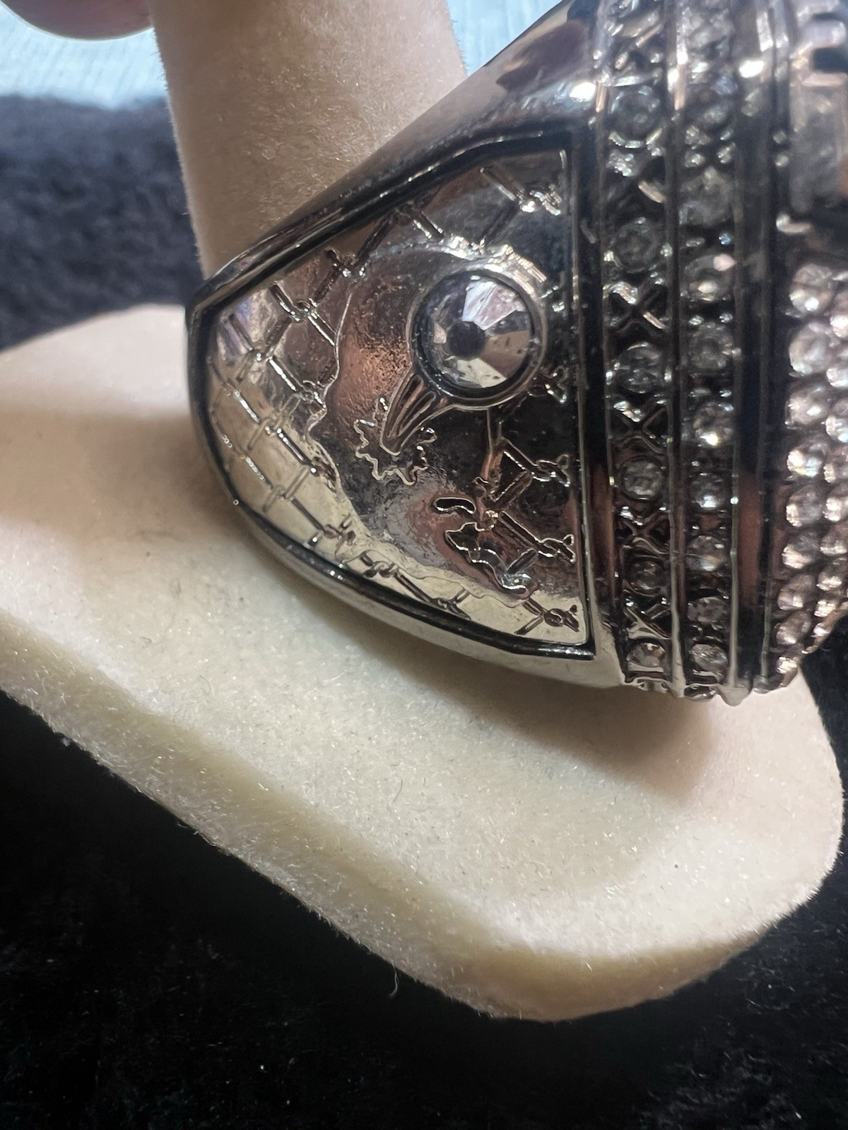 WOW Baseball Finalist Large Championship Style Ring Zinc Alloy Size 10(32)