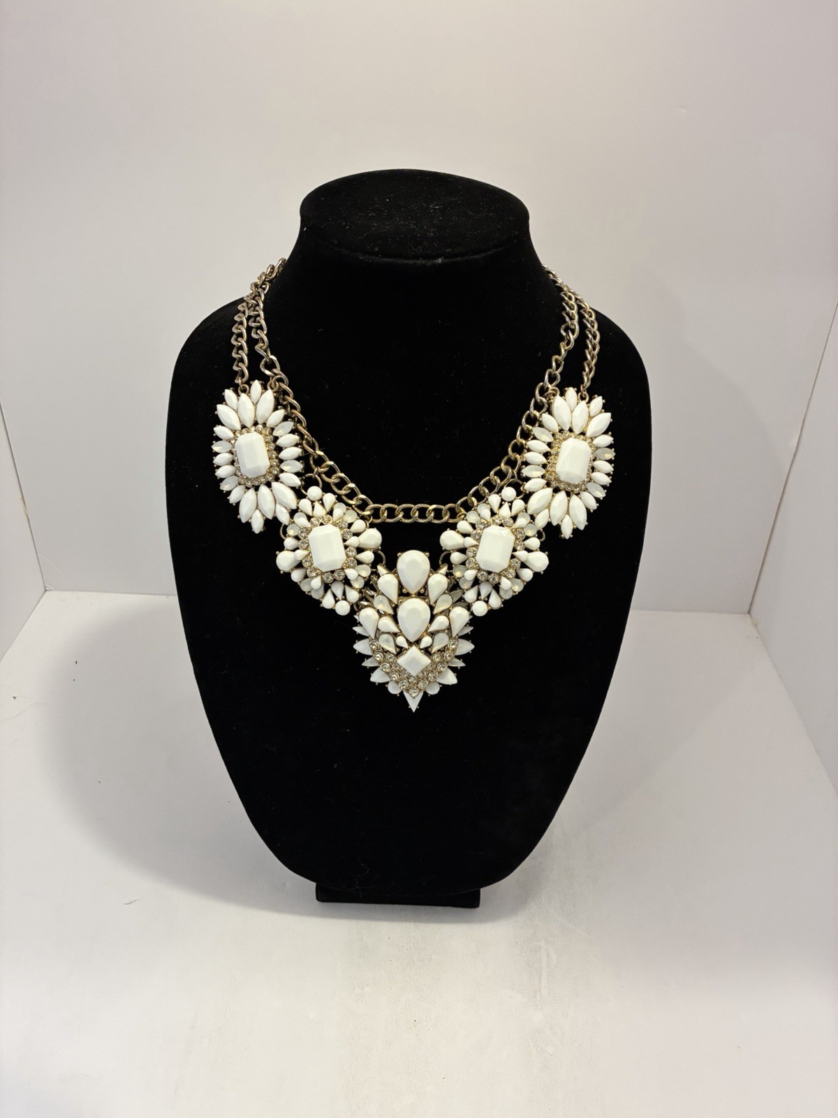 Banana Republic White Floral Bib Necklace Faux Moonstone Rhinestone Statement
