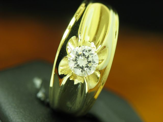 14Kt 585 Yellow Gold Ring With 0.85Ct Zirconia Solitaire Setting / 5.3G / RG 57