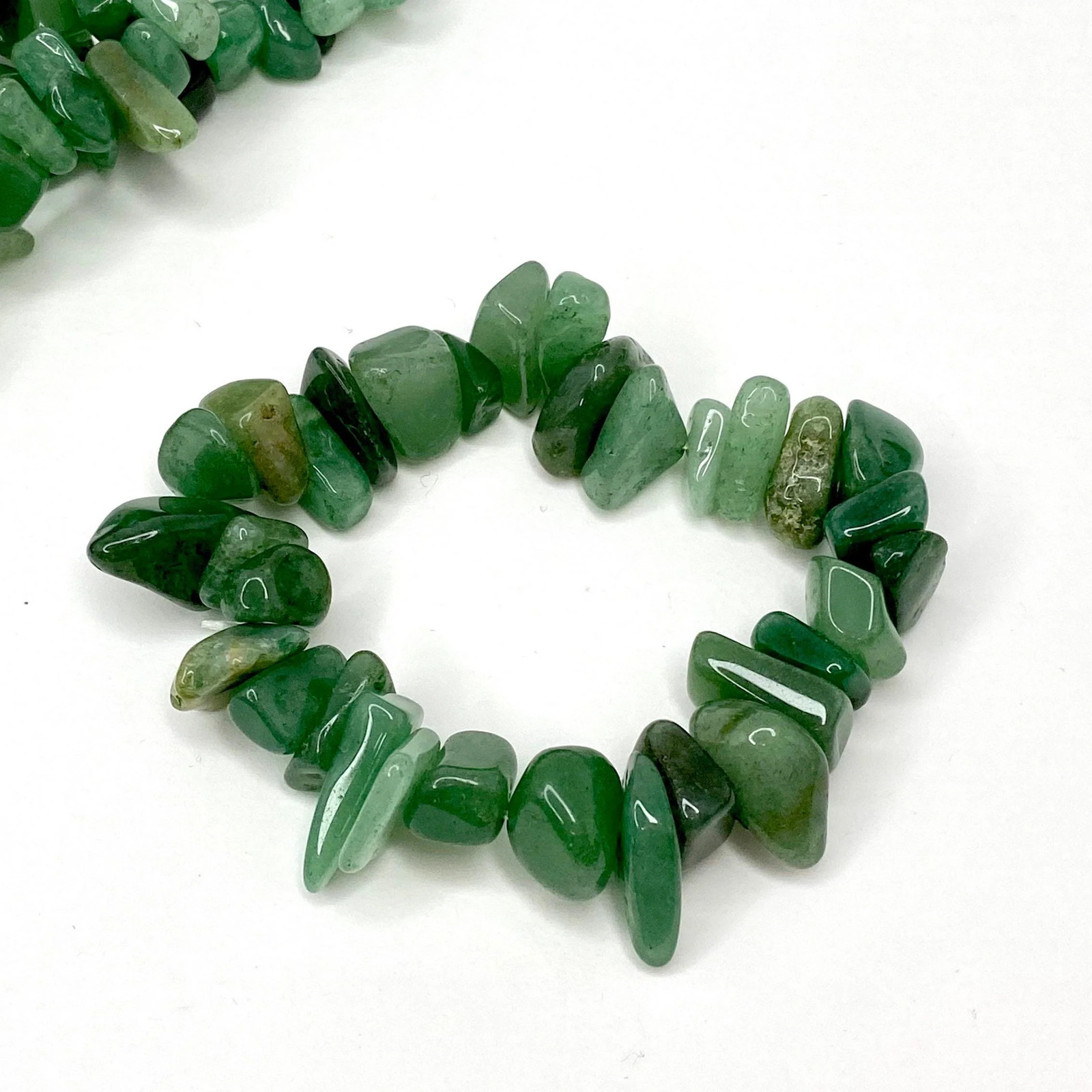 Green Aventurine Crystal Chip Bracelet: Beaded Gemstone Stretch Jewelry