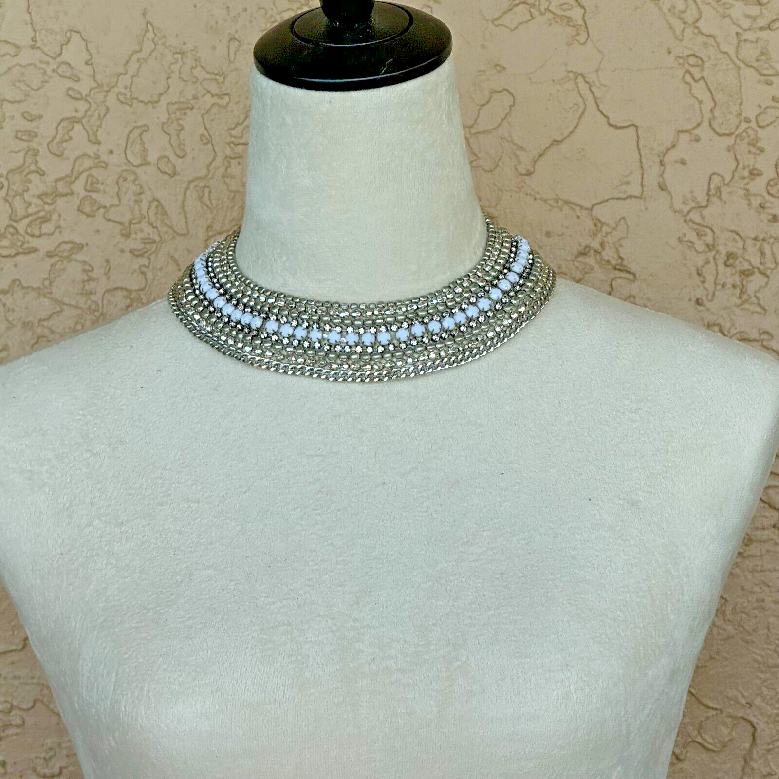 Chico’s Silvertone White Metal Plastic Stones Adjustable Chocker Collar Necklace