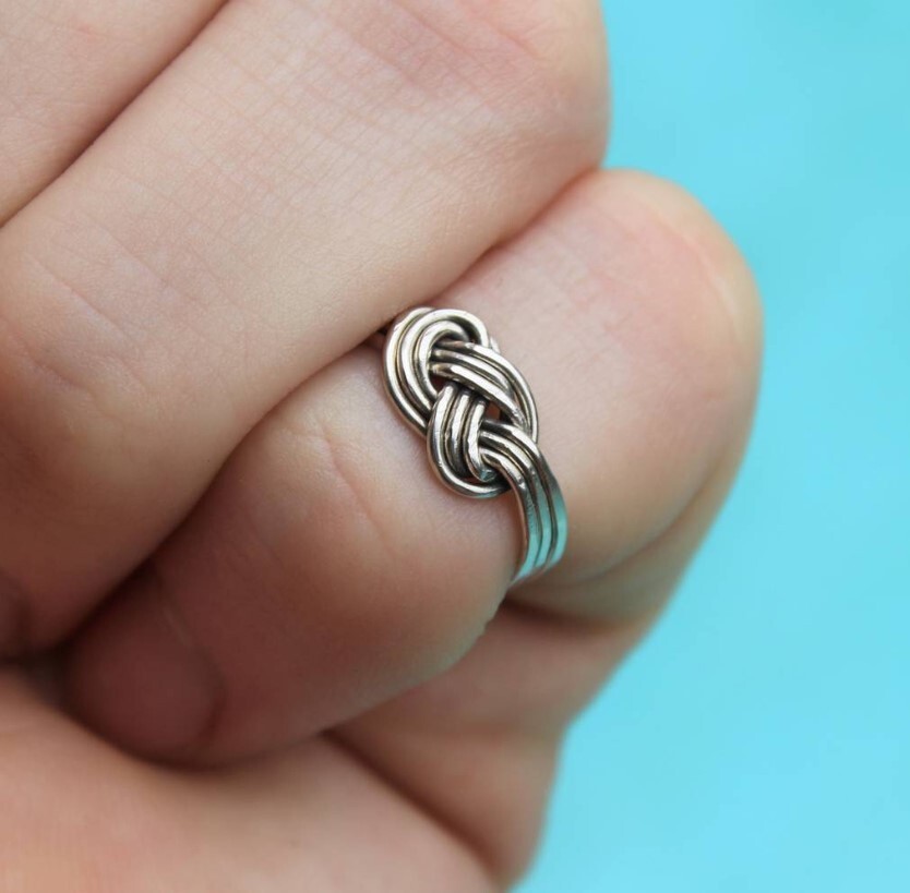 Women’s Valentine’s Day Gift Infinity Adjustable Toe Ring Solid Metal 925 SS