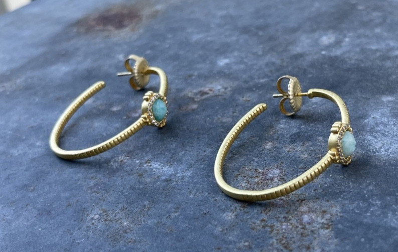 Freida Rothman gem-cut blue gemstone 18k gold-plated Hoop Earrings