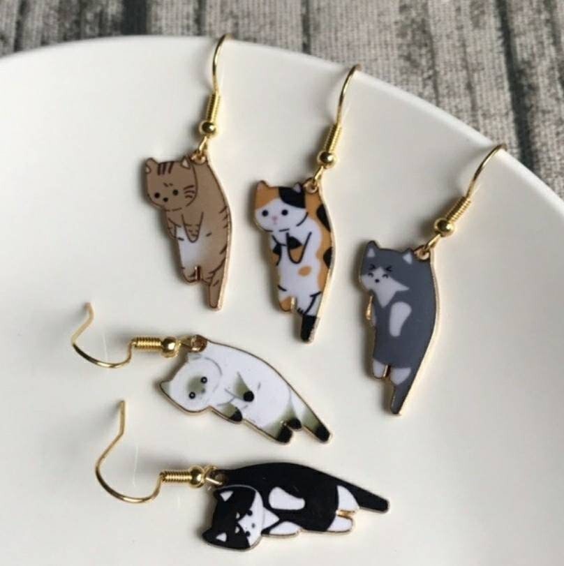 Hanging Cat Earrings tan black white orange kitty tabby calico tan