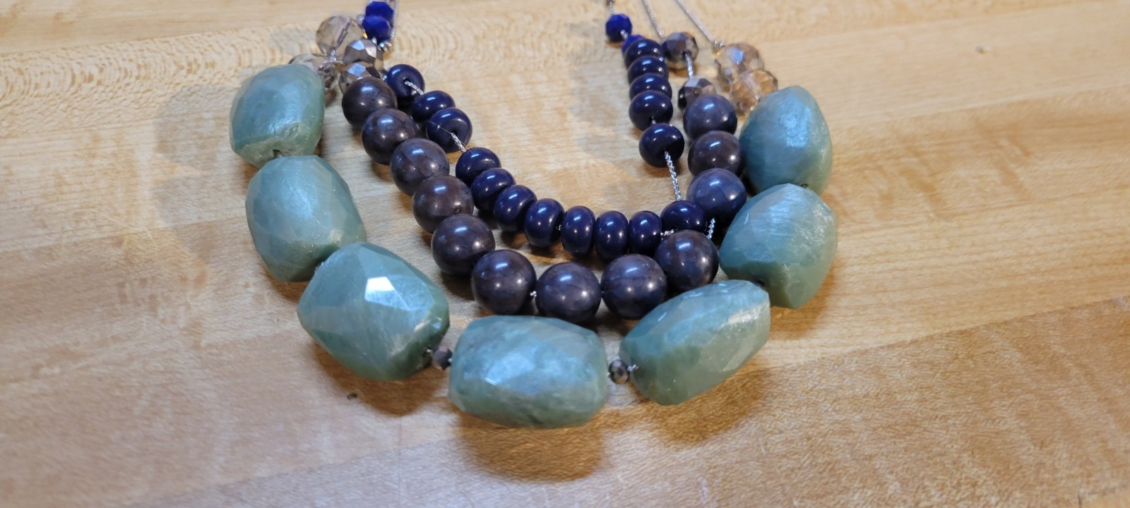 New Tommy Bahama Women’s Large Silver South Of France Desinger Bead Necklace