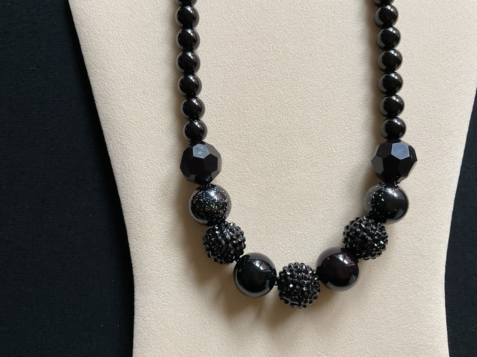 Chunky Black Beads Adjustable Necklace