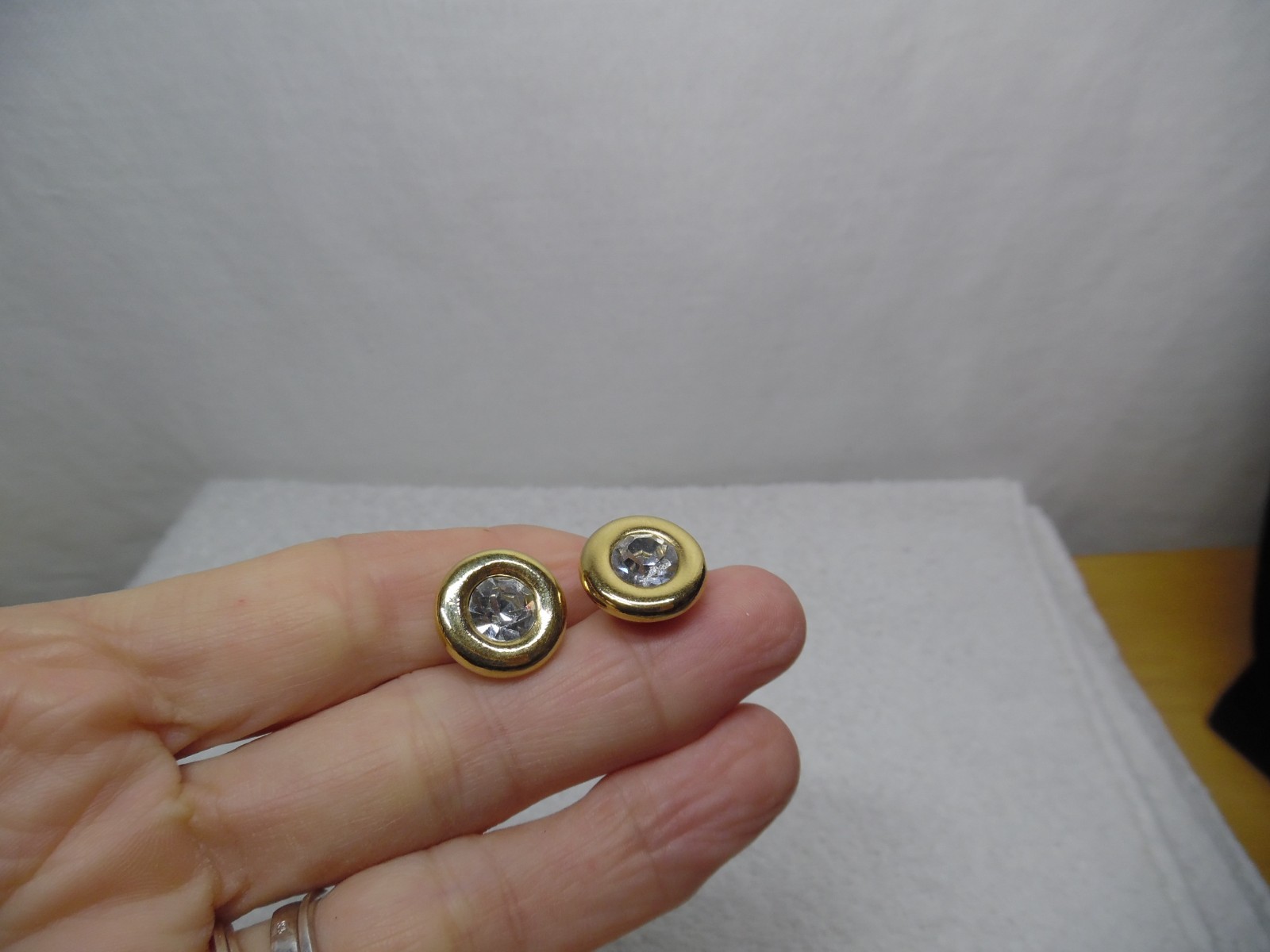 VTG. KJL AVON GOLD TONE , RHINESTONE EARRINGS, PIERCED EARS, POSTS, NO BACKS ,