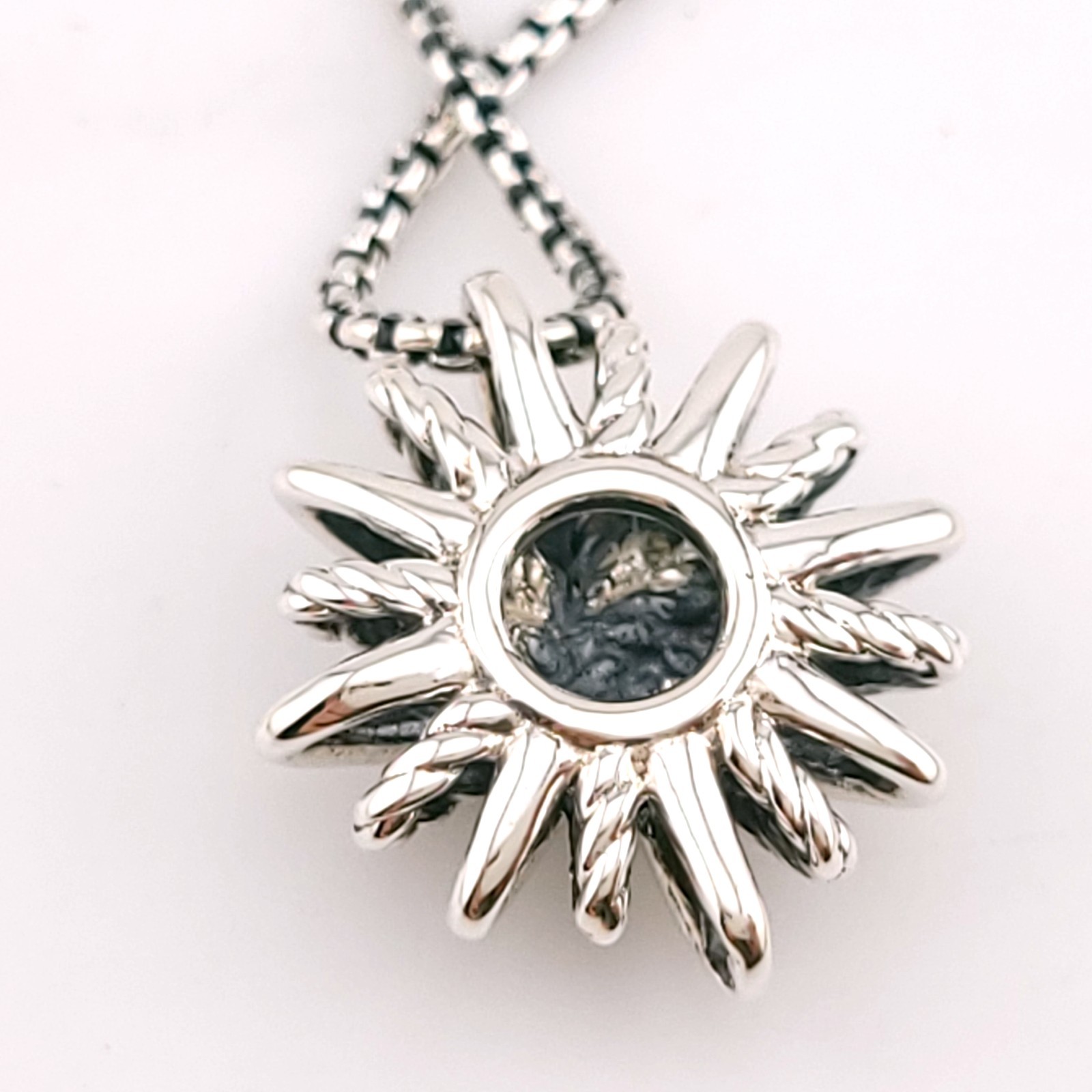 DAVID YURMAN Sterling Silver Small 16mm Starburst Diamond Pendant Necklace