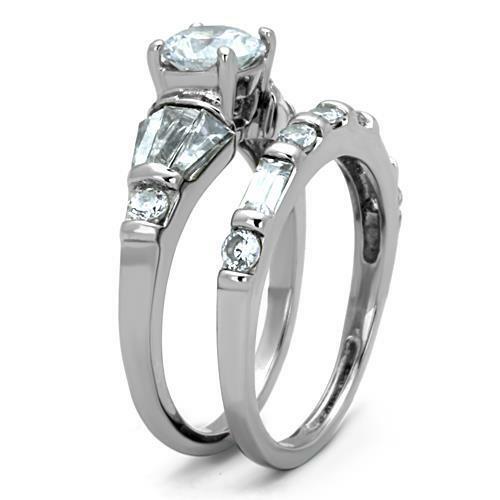 TK1535 – High polished (no plating) Stainless Steel Ring with AAA Grade CZ in